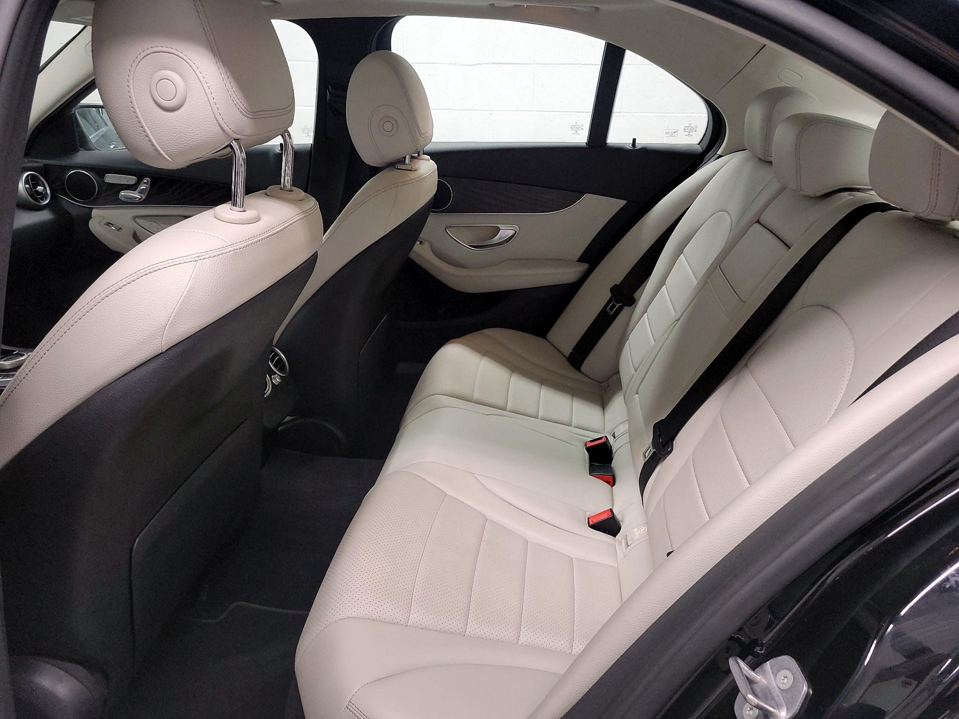 Thumbnail: 2017 Mercedes-Benz C-Class - 20