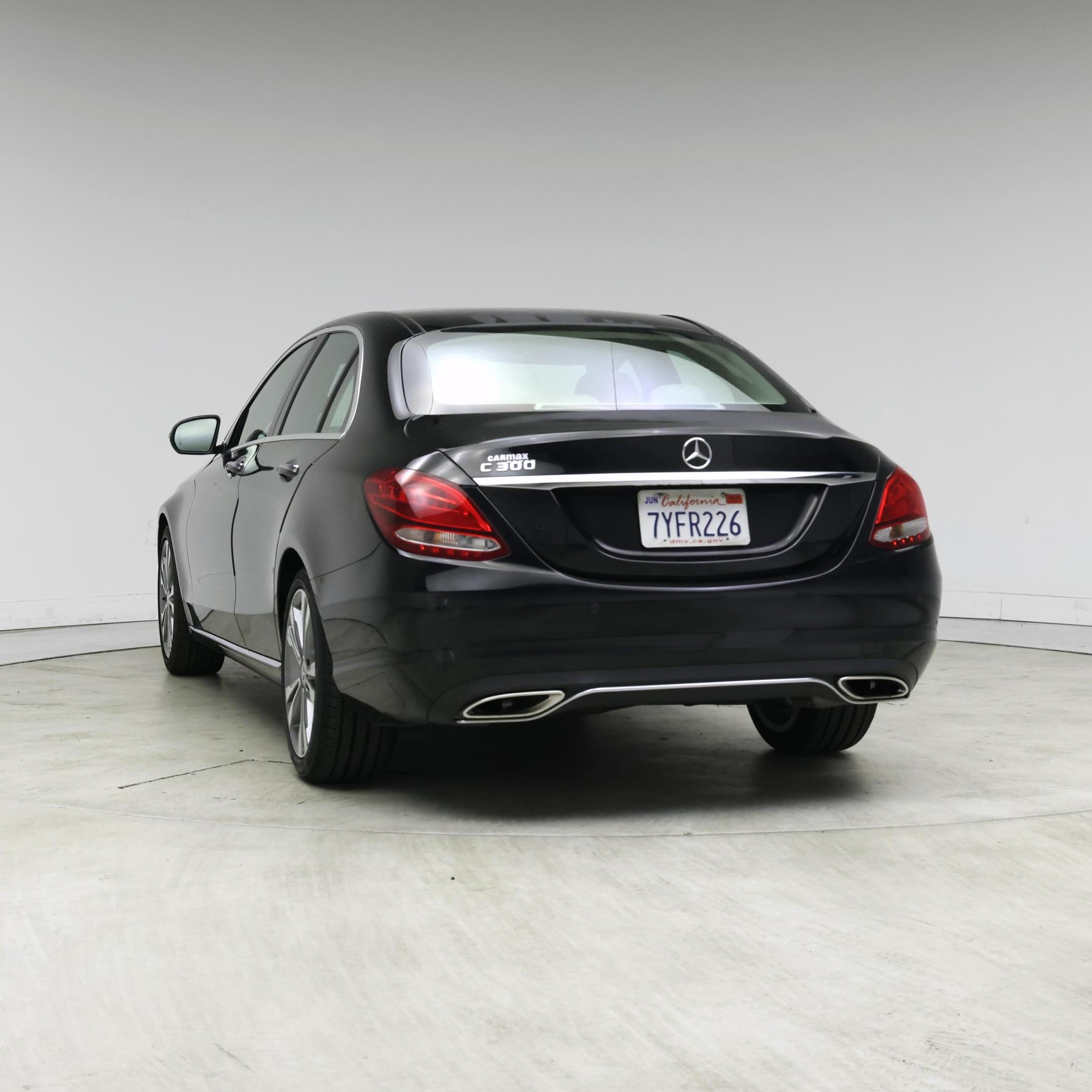 Thumbnail: 2017 Mercedes-Benz C-Class - 6