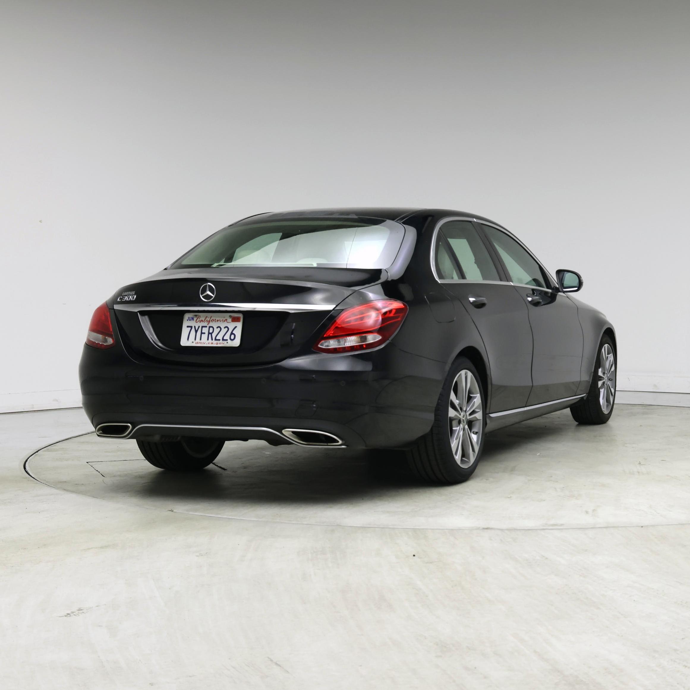 Thumbnail: 2017 Mercedes-Benz C-Class - 8