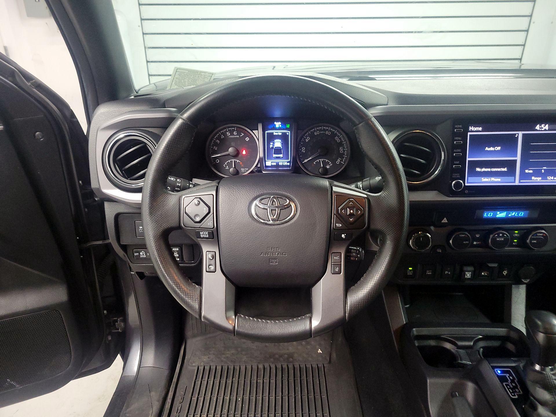 Thumbnail: 2021 Toyota Tacoma - 10