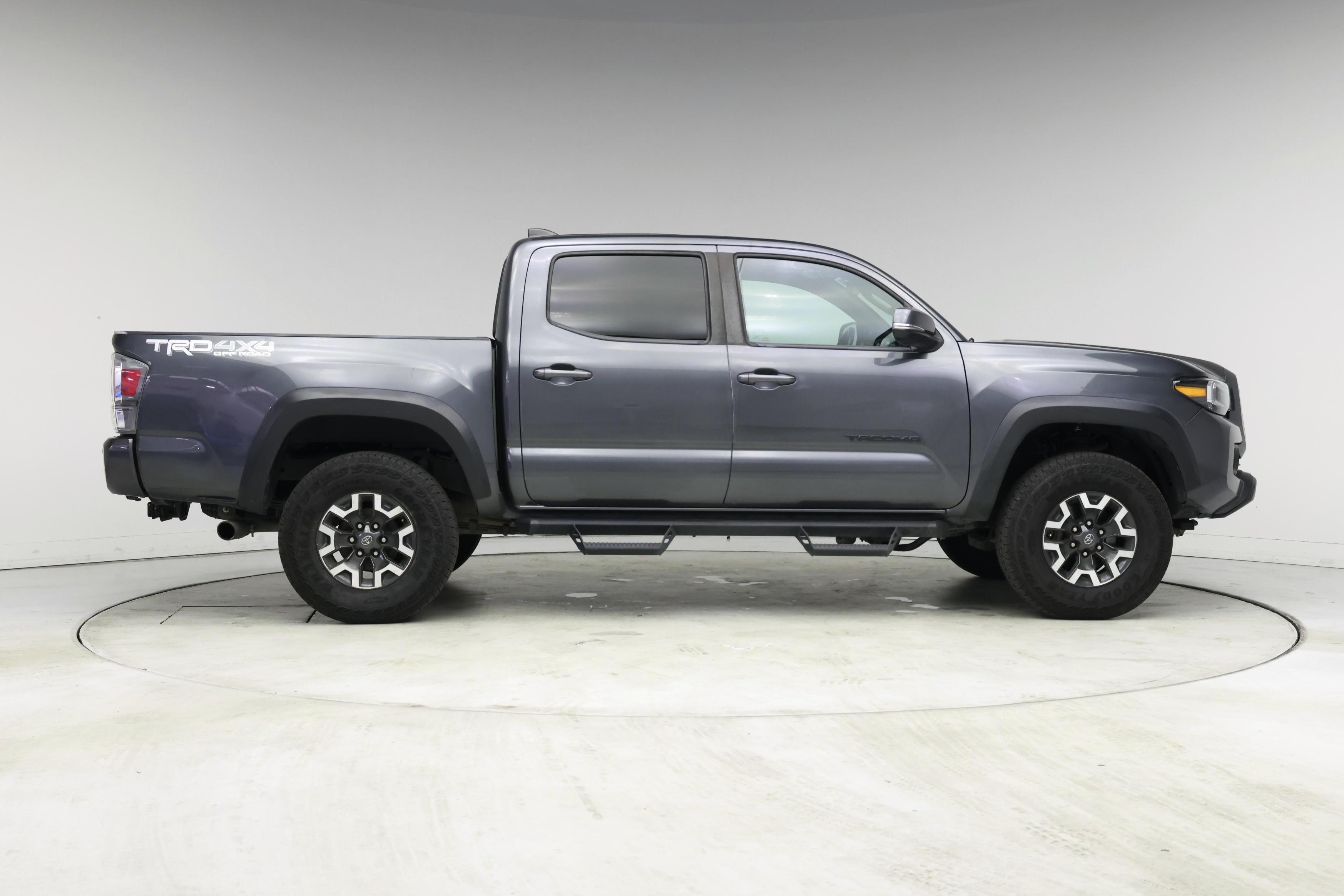 Thumbnail: 2021 Toyota Tacoma - 7