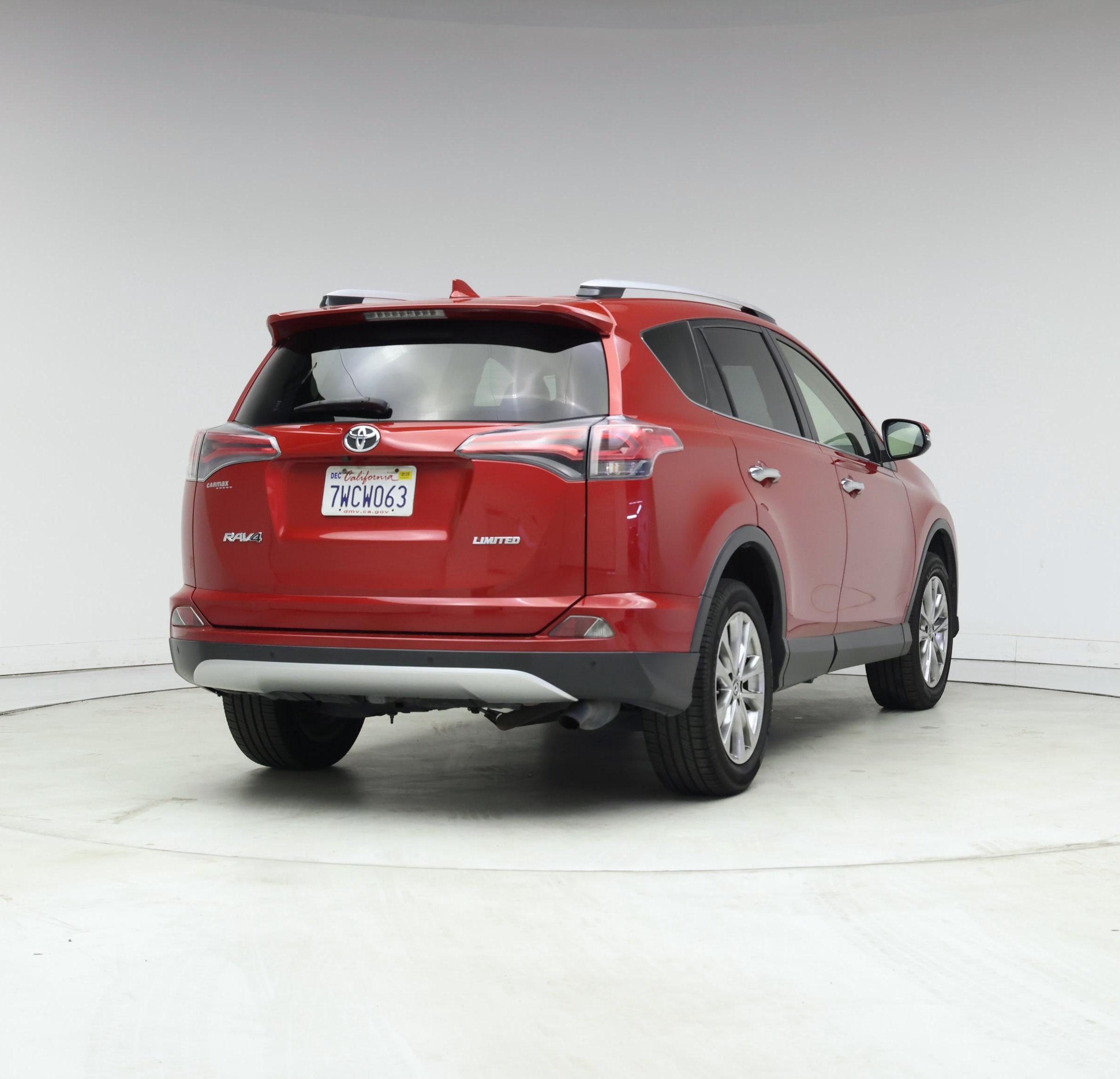 Thumbnail: 2016 Toyota RAV4 - 8