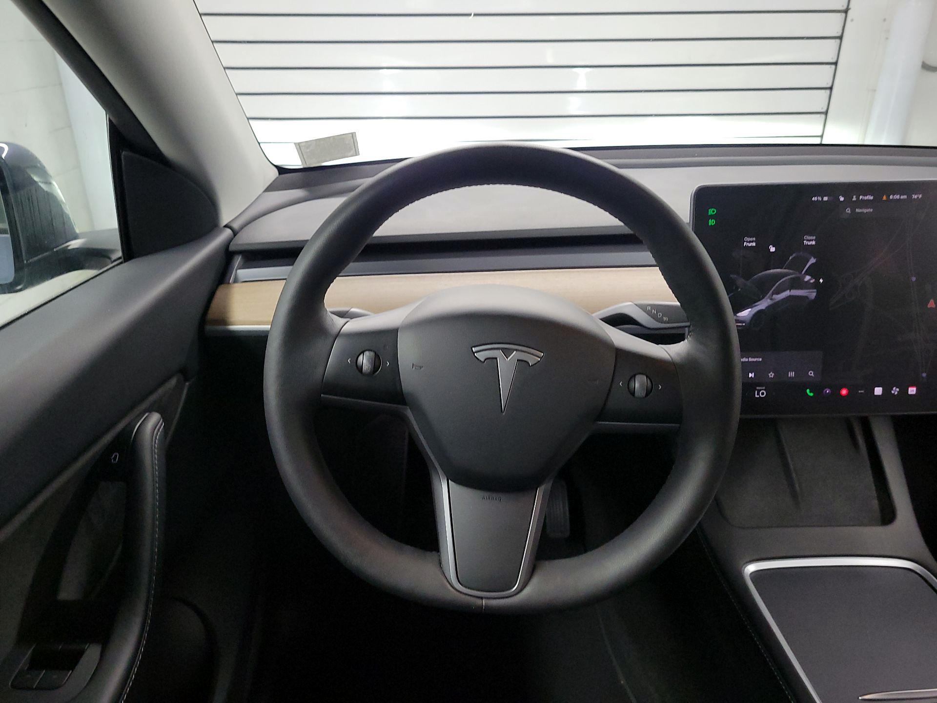 Thumbnail: 2021 Tesla Model Y - 10