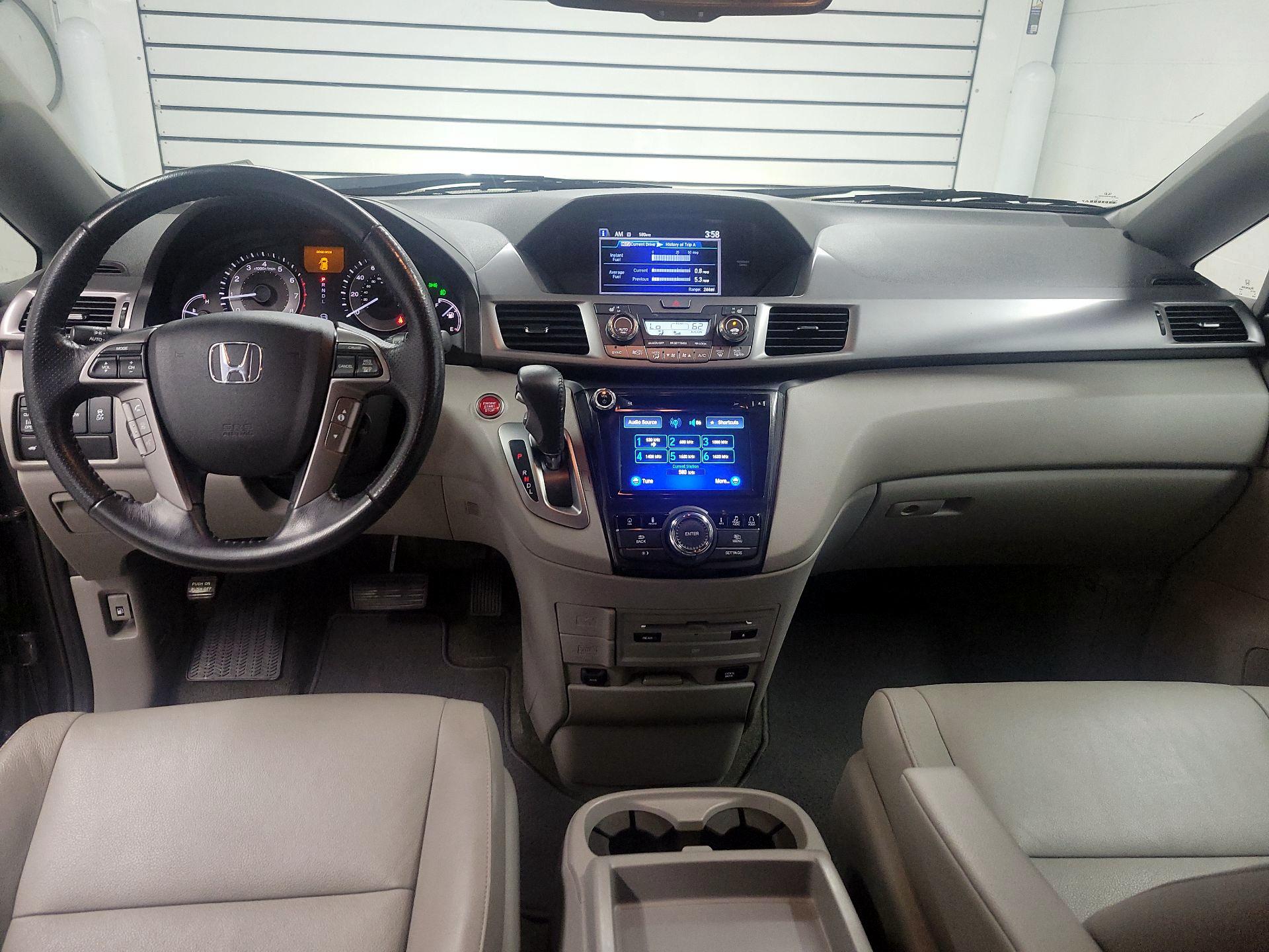 Thumbnail: 2017 Honda Odyssey - 9