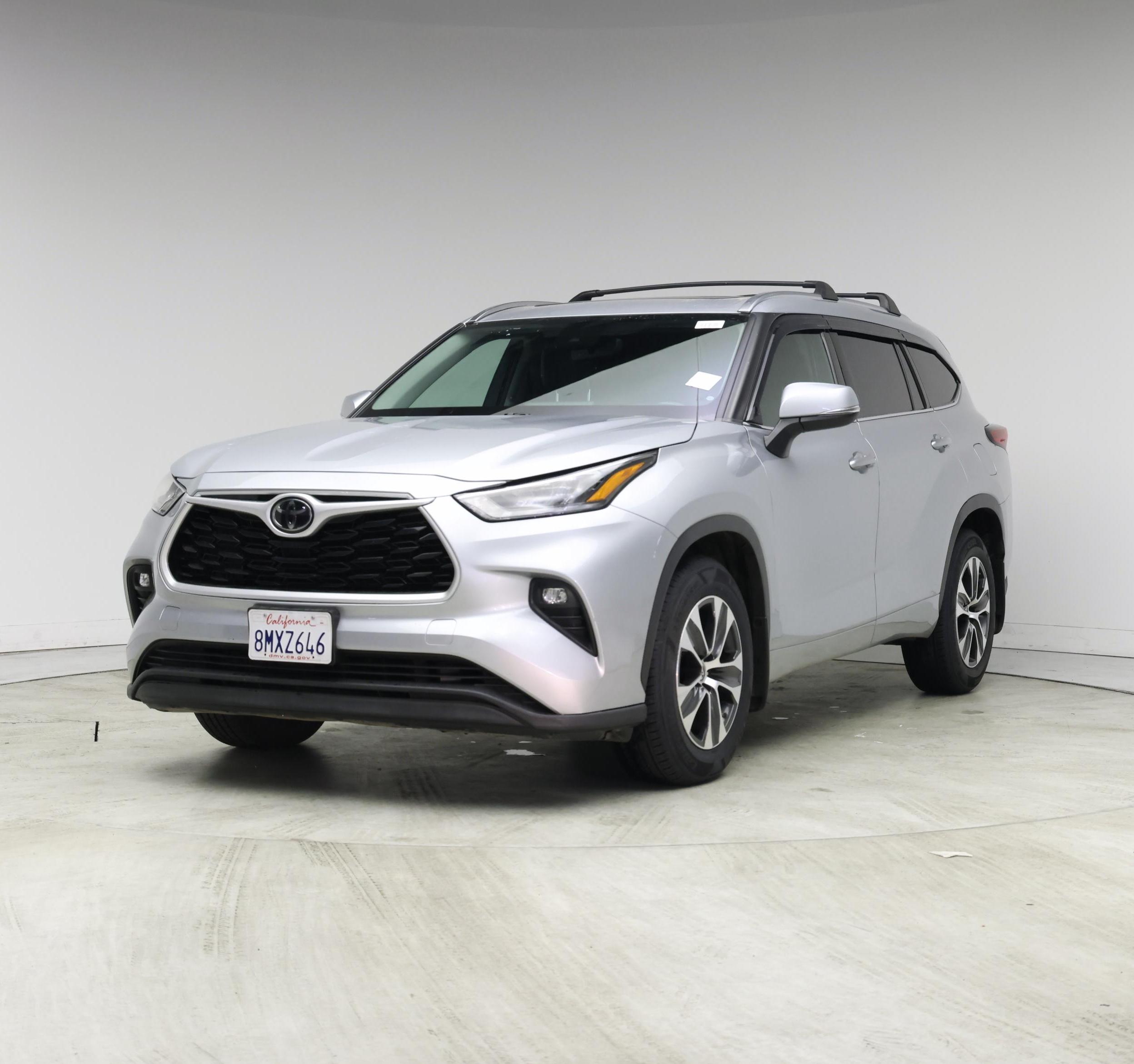Thumbnail: 2020 Toyota Highlander - 4