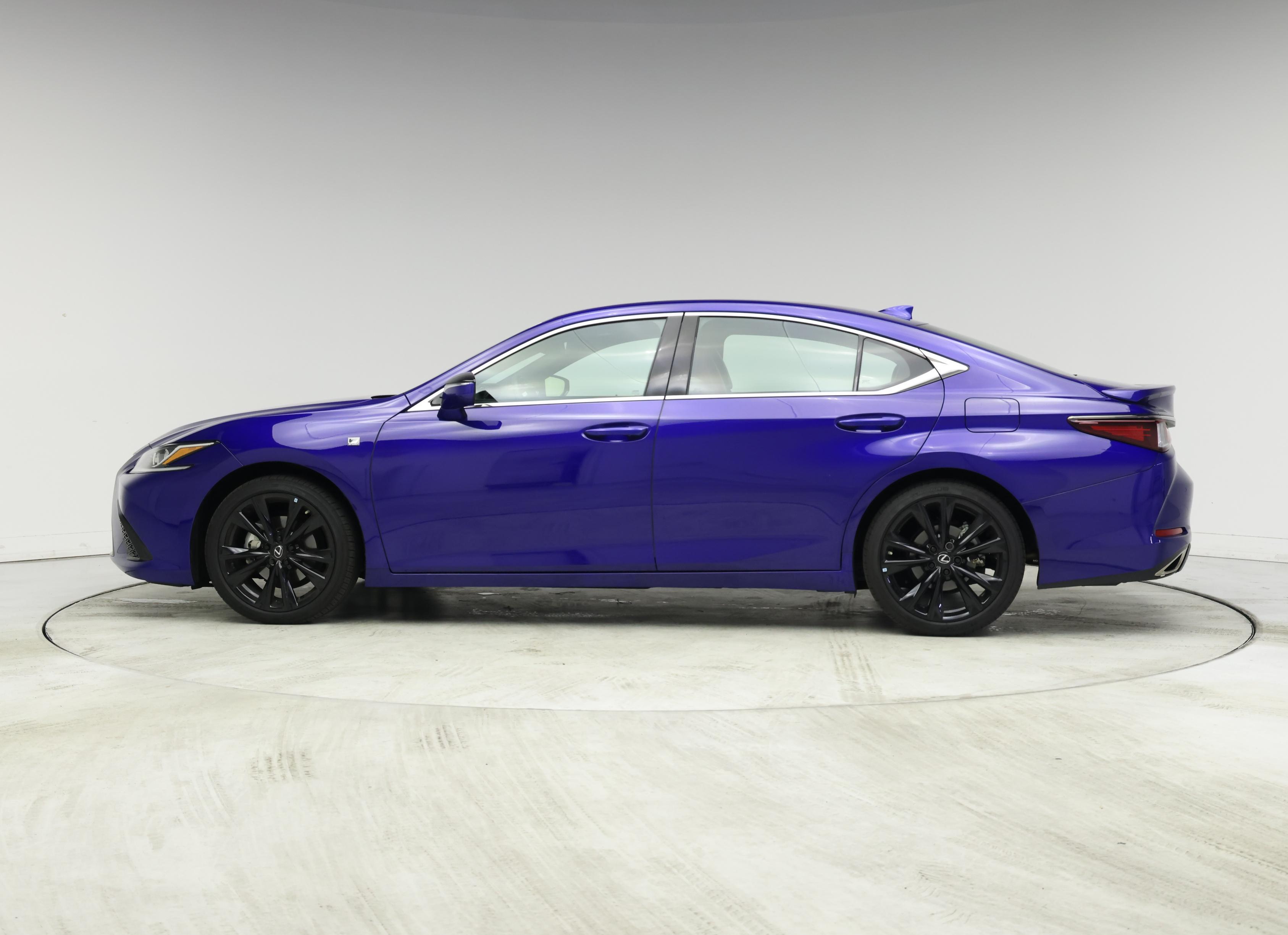 Thumbnail: 2023 Lexus ES - 3