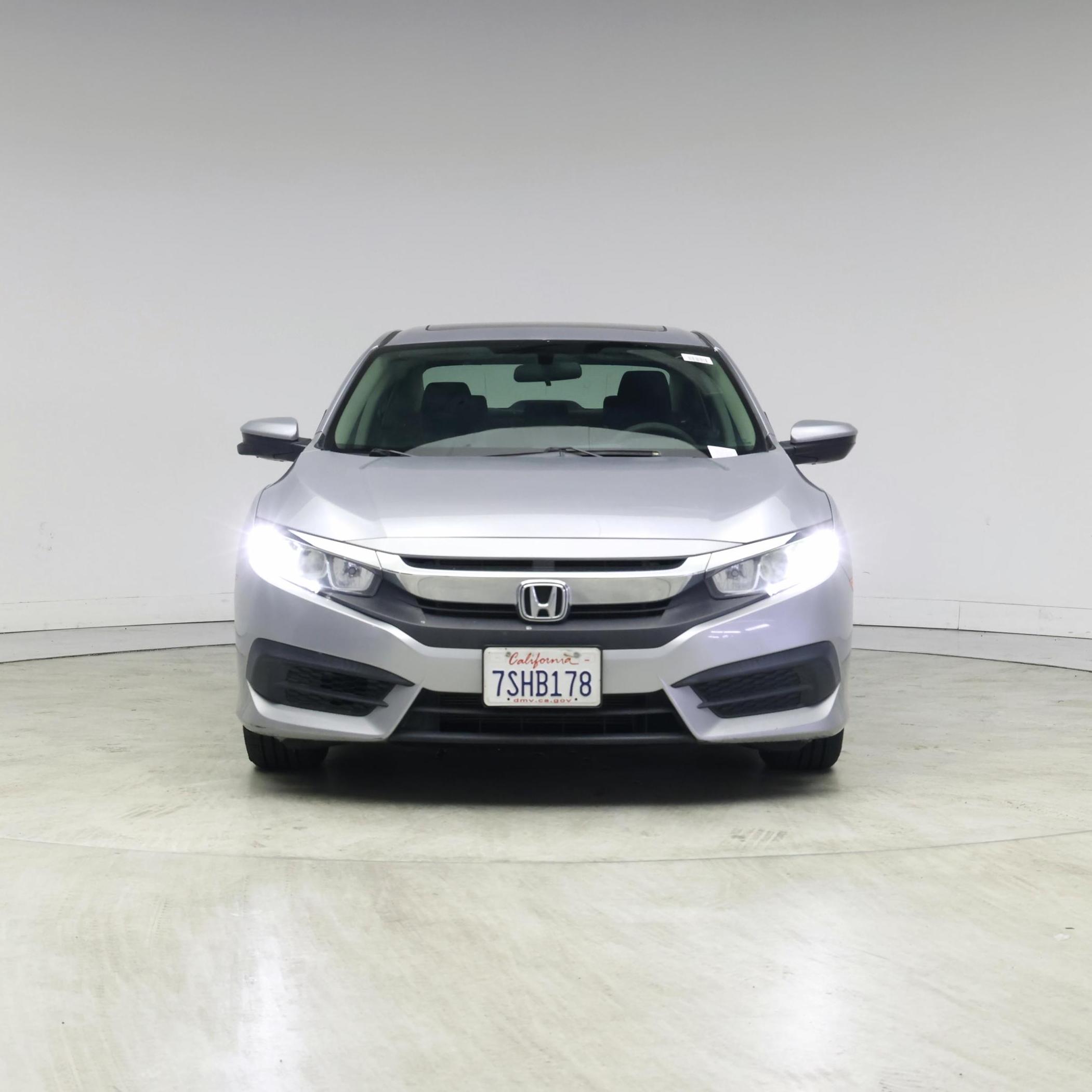 Thumbnail: 2016 Honda Civic - 5