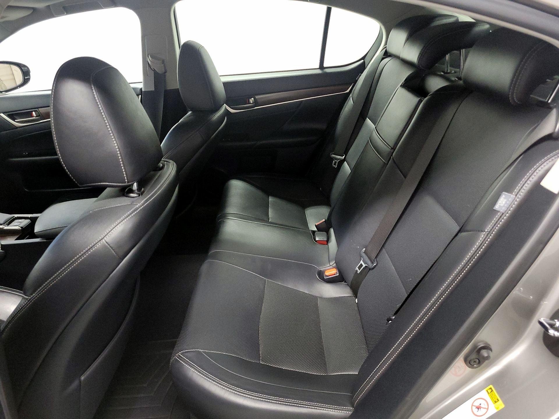 Thumbnail: 2015 Lexus GS - 16