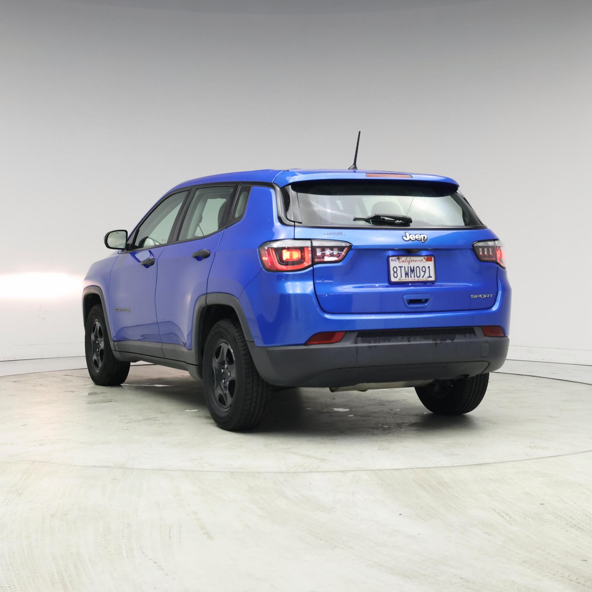 Thumbnail: 2018 Jeep Compass - 2