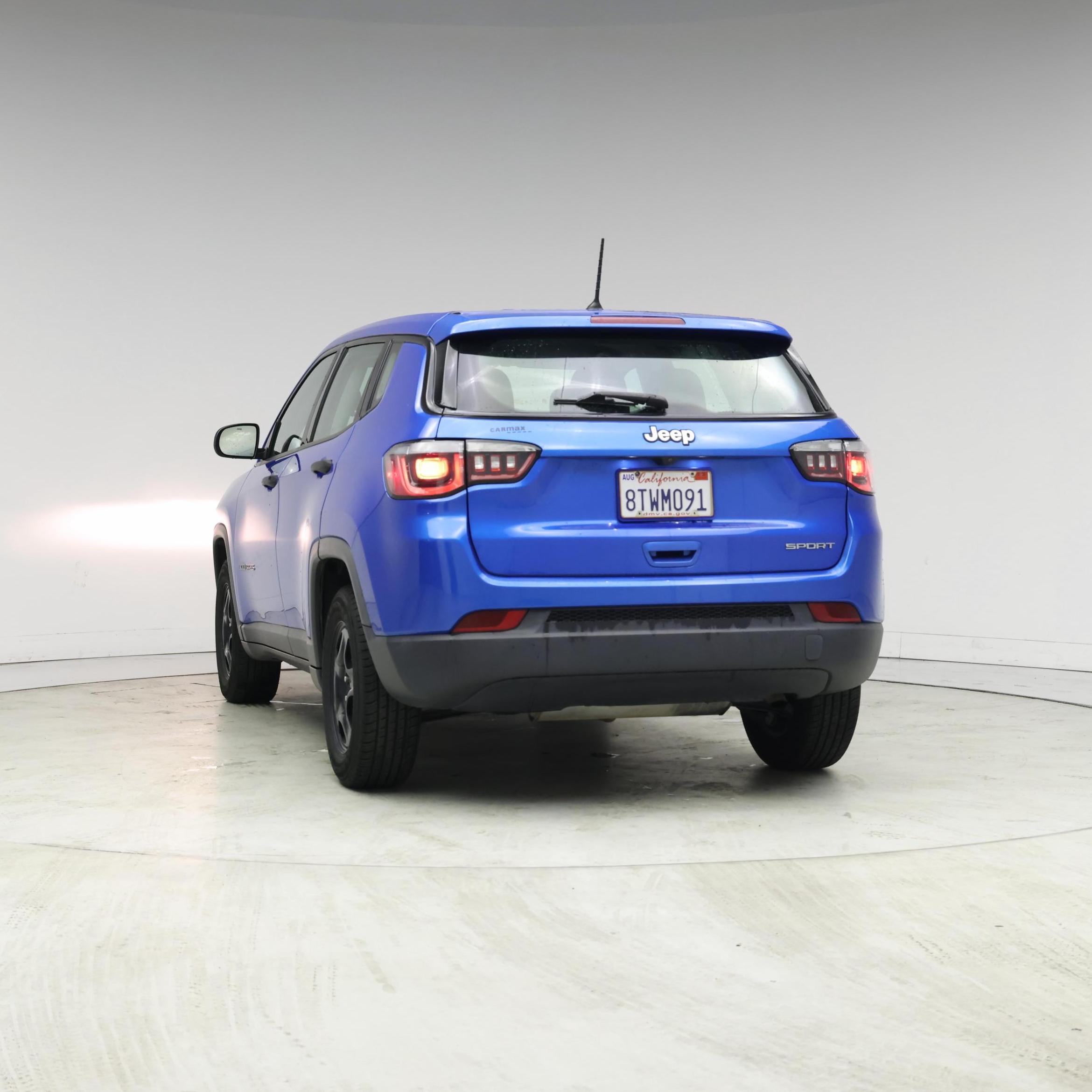 Thumbnail: 2018 Jeep Compass - 6