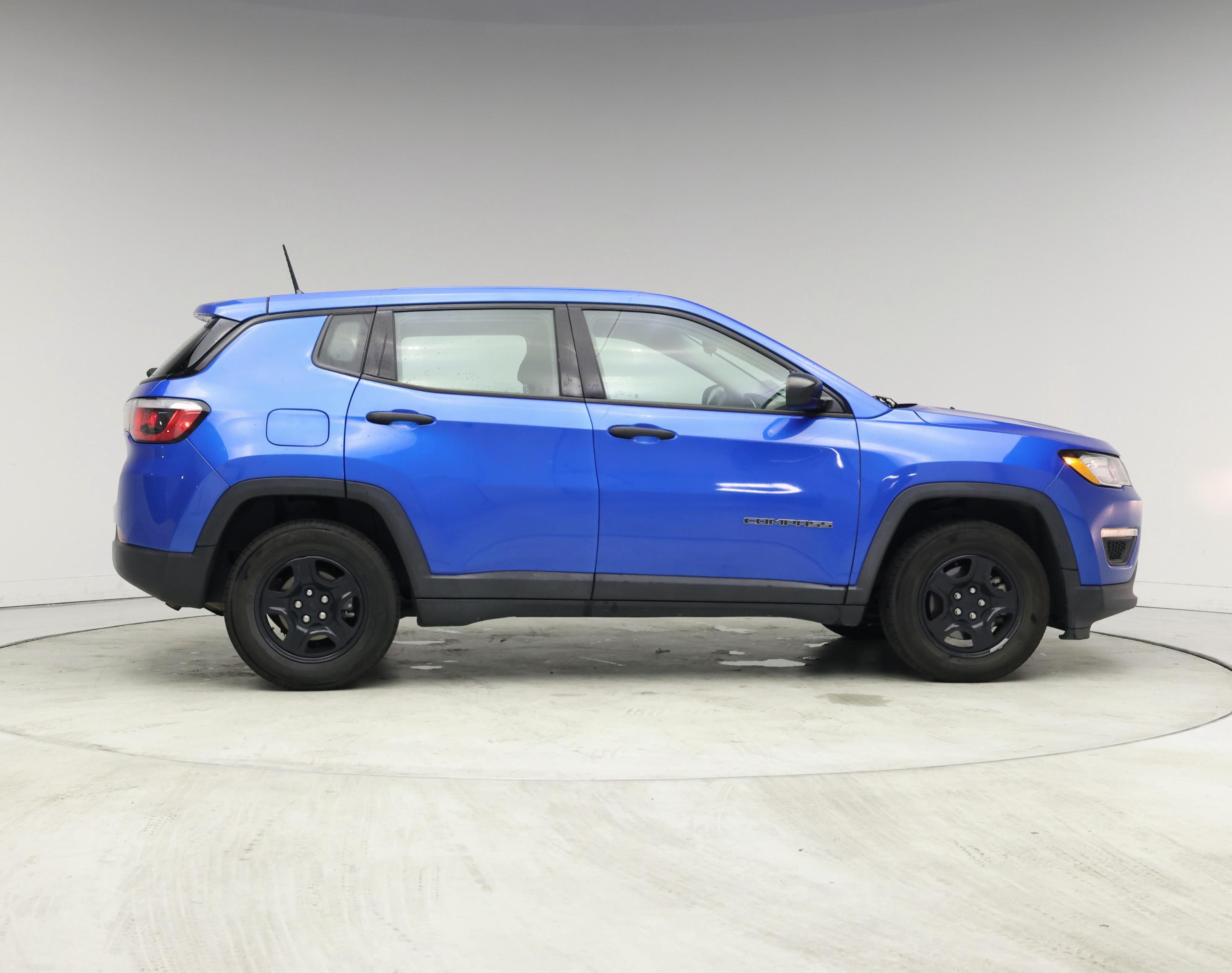 Thumbnail: 2018 Jeep Compass - 7