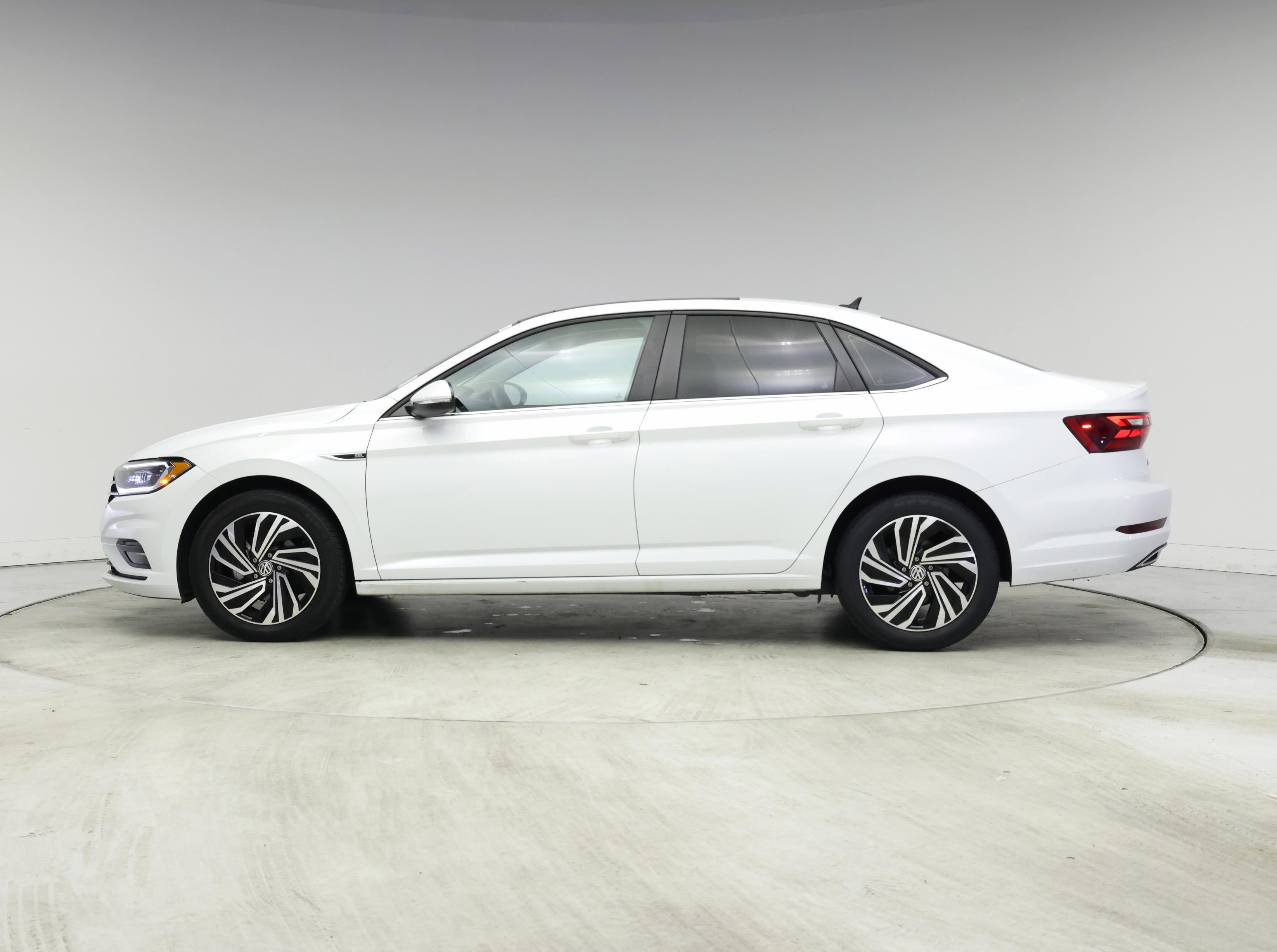 Thumbnail: 2021 Volkswagen Jetta - 3