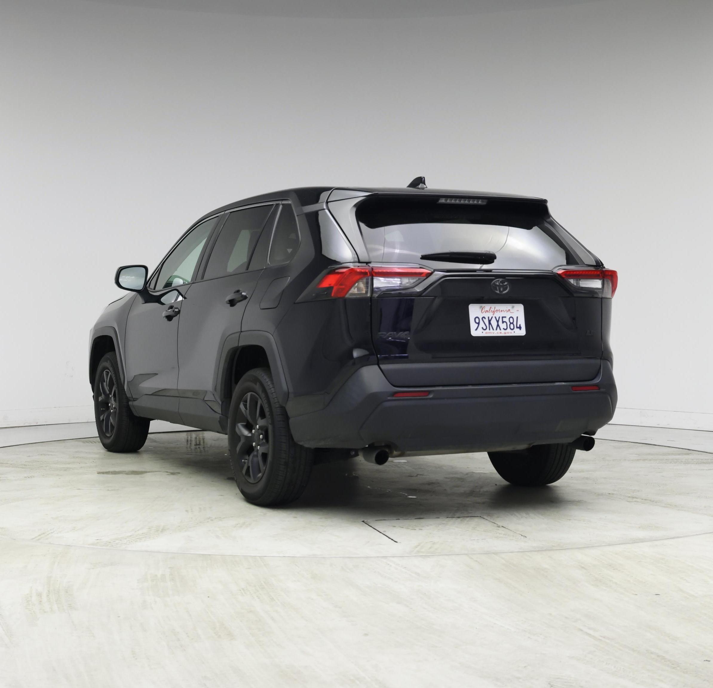 Thumbnail: 2022 Toyota RAV4 - 2