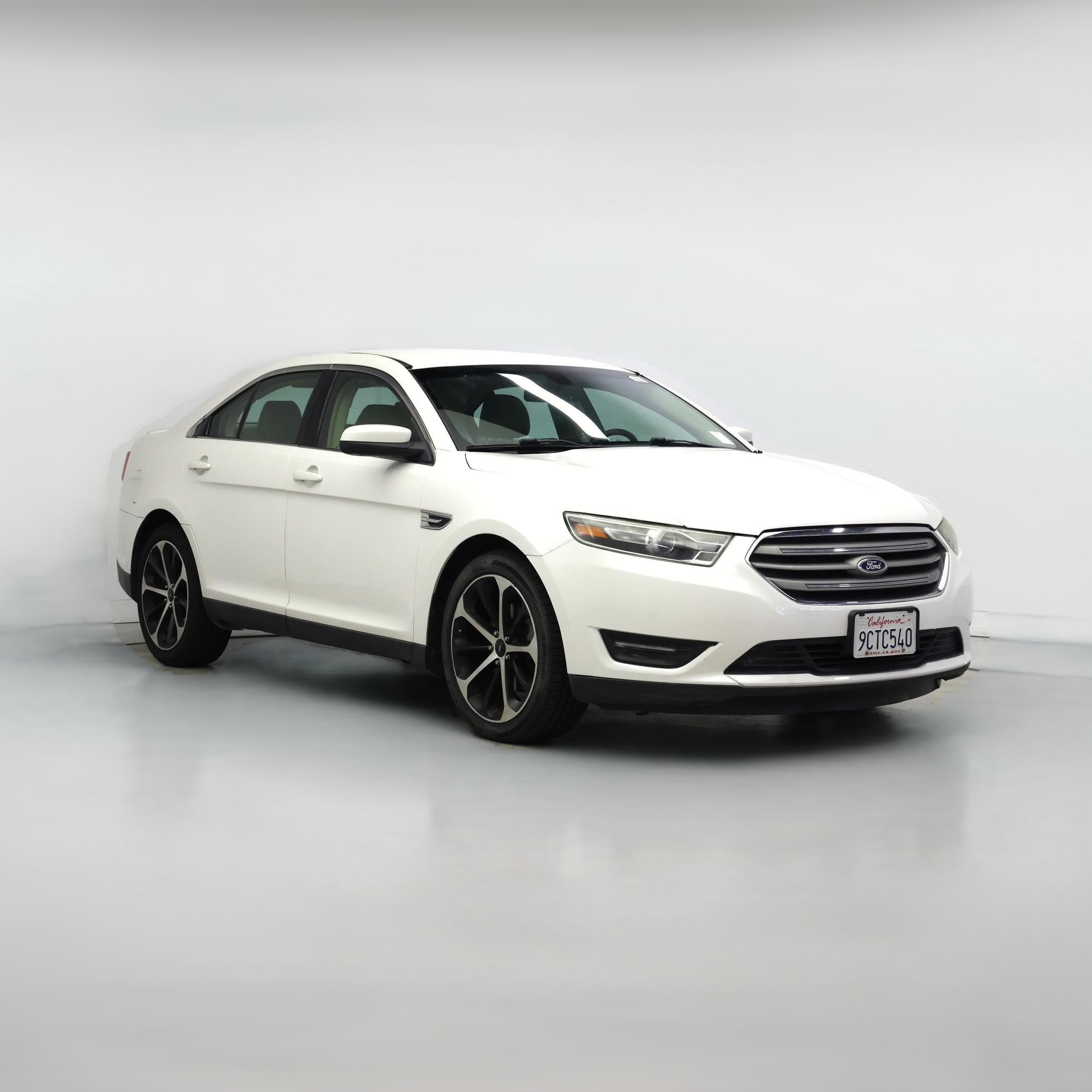 Thumbnail: 2015 Ford Taurus - 1