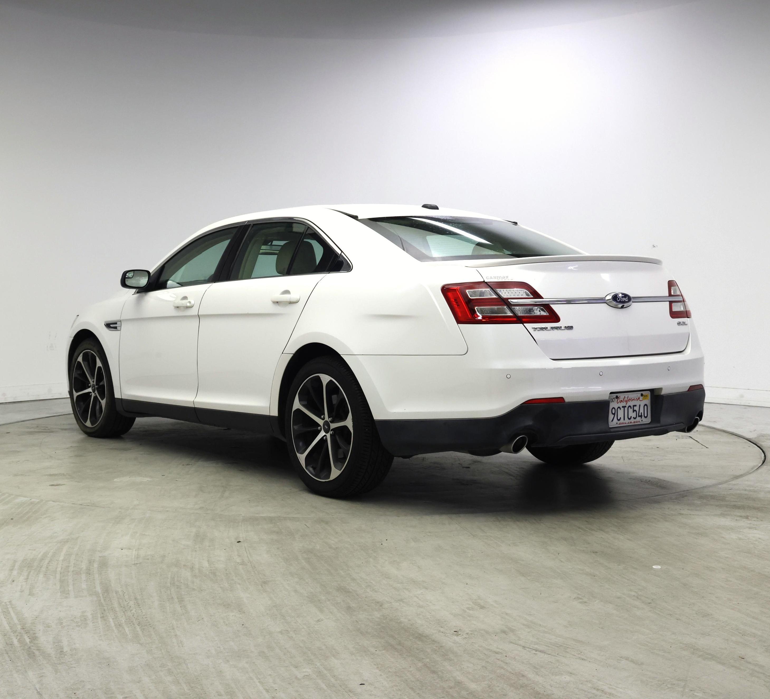 Thumbnail: 2015 Ford Taurus - 2