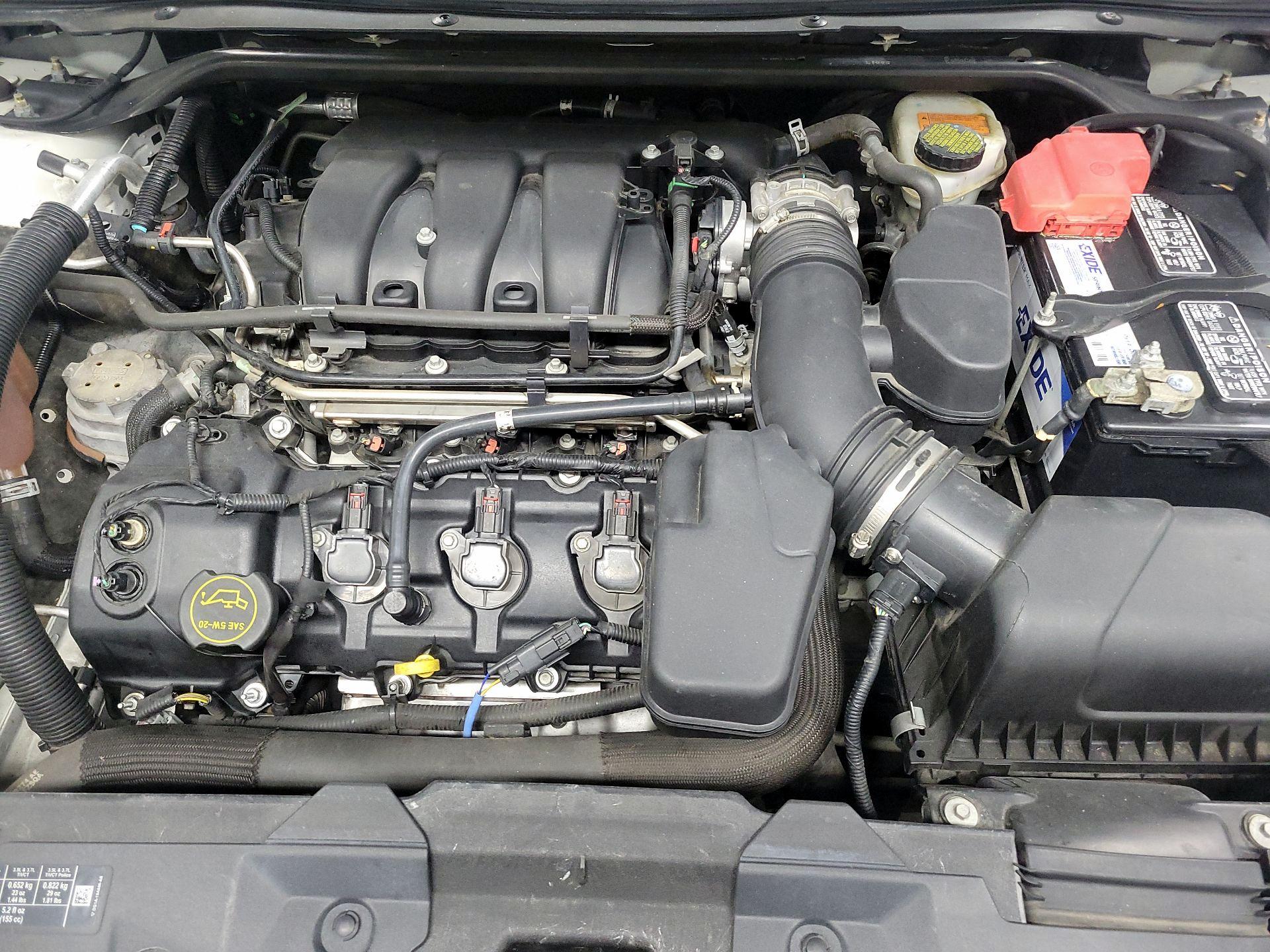 Thumbnail: 2015 Ford Taurus - 19