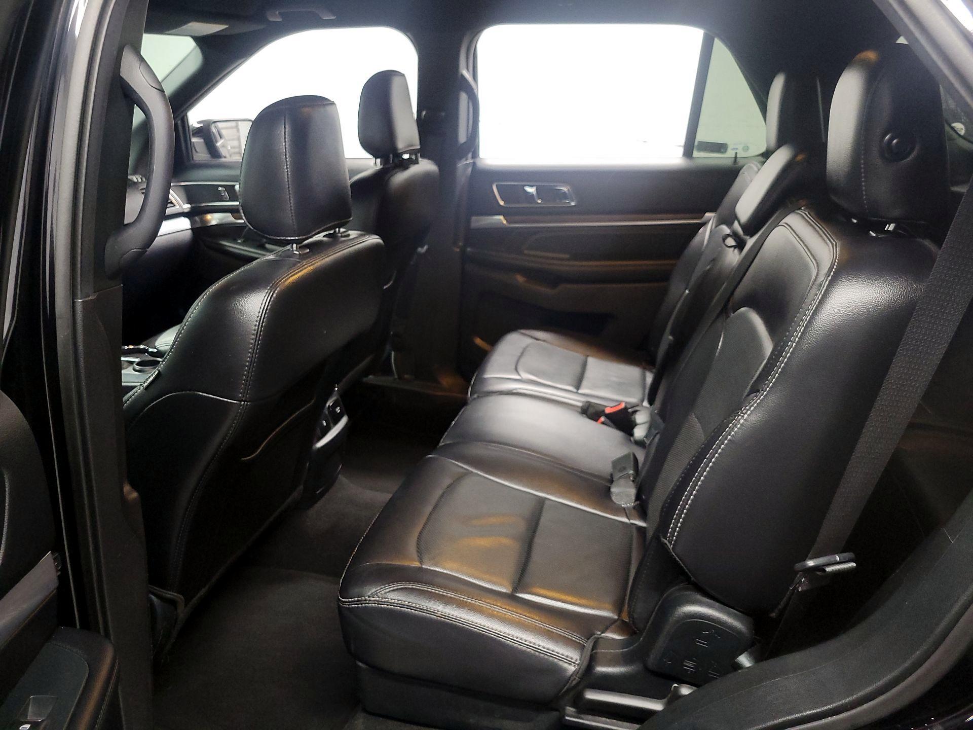 Thumbnail: 2019 Ford Explorer - 18