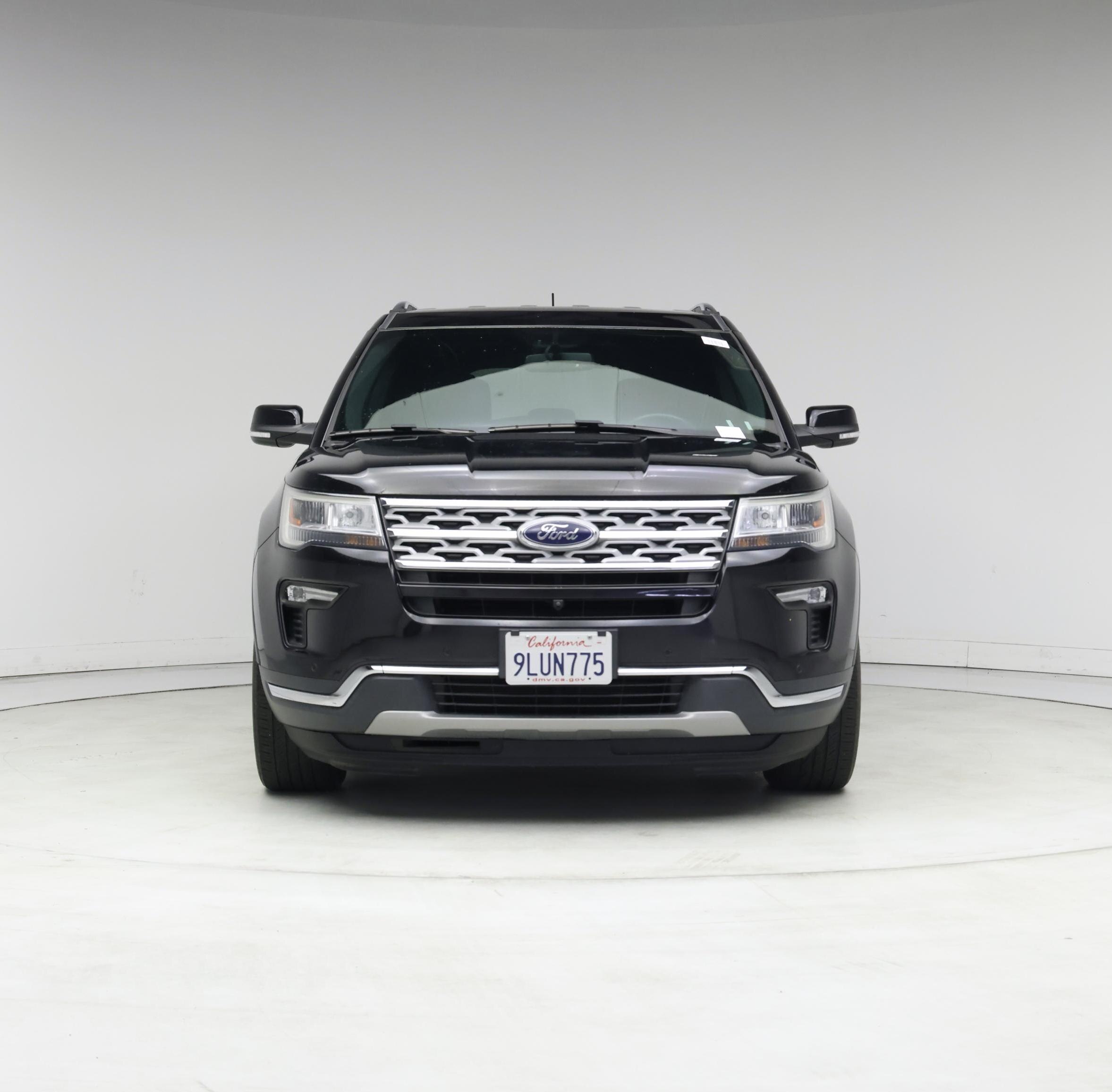 Thumbnail: 2019 Ford Explorer - 5
