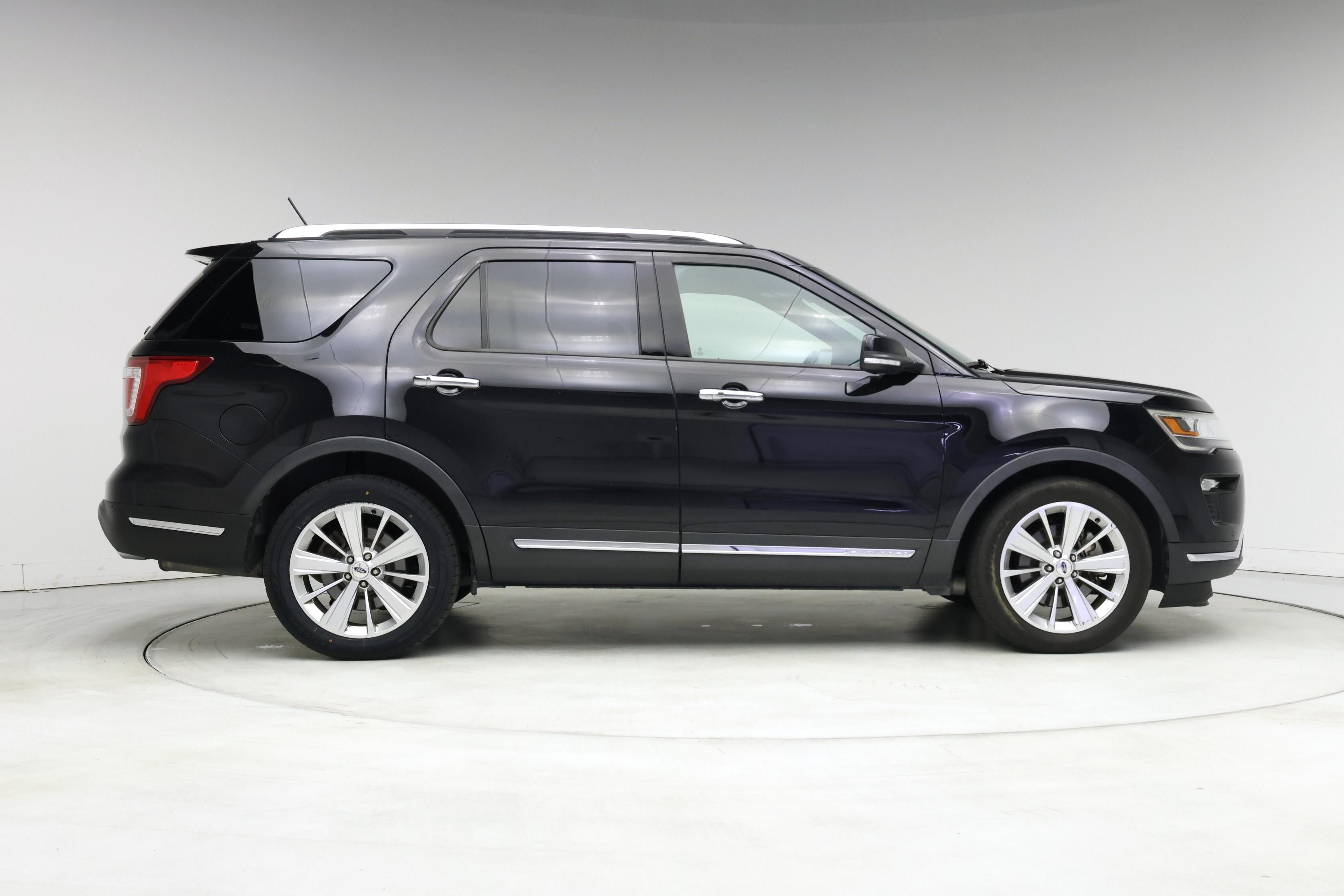 Thumbnail: 2019 Ford Explorer - 7