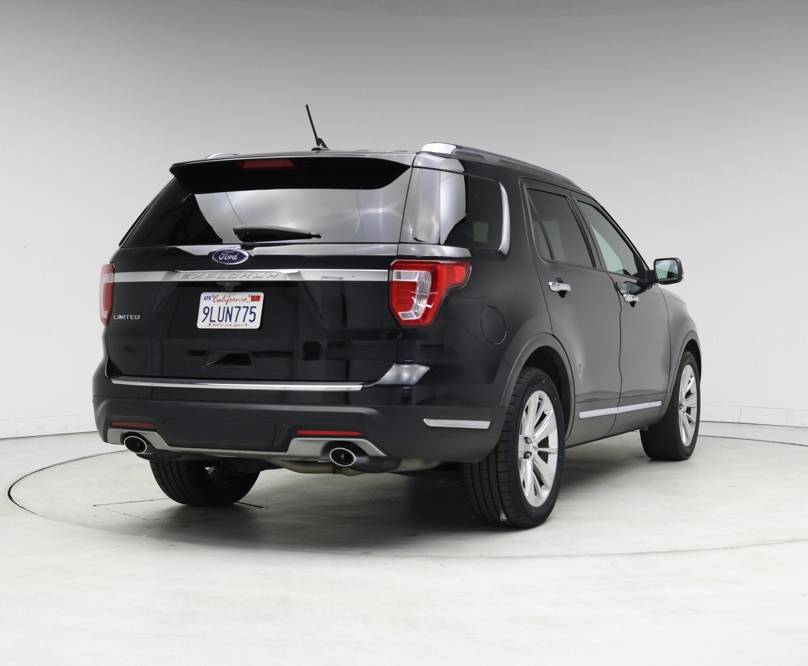 Thumbnail: 2019 Ford Explorer - 8