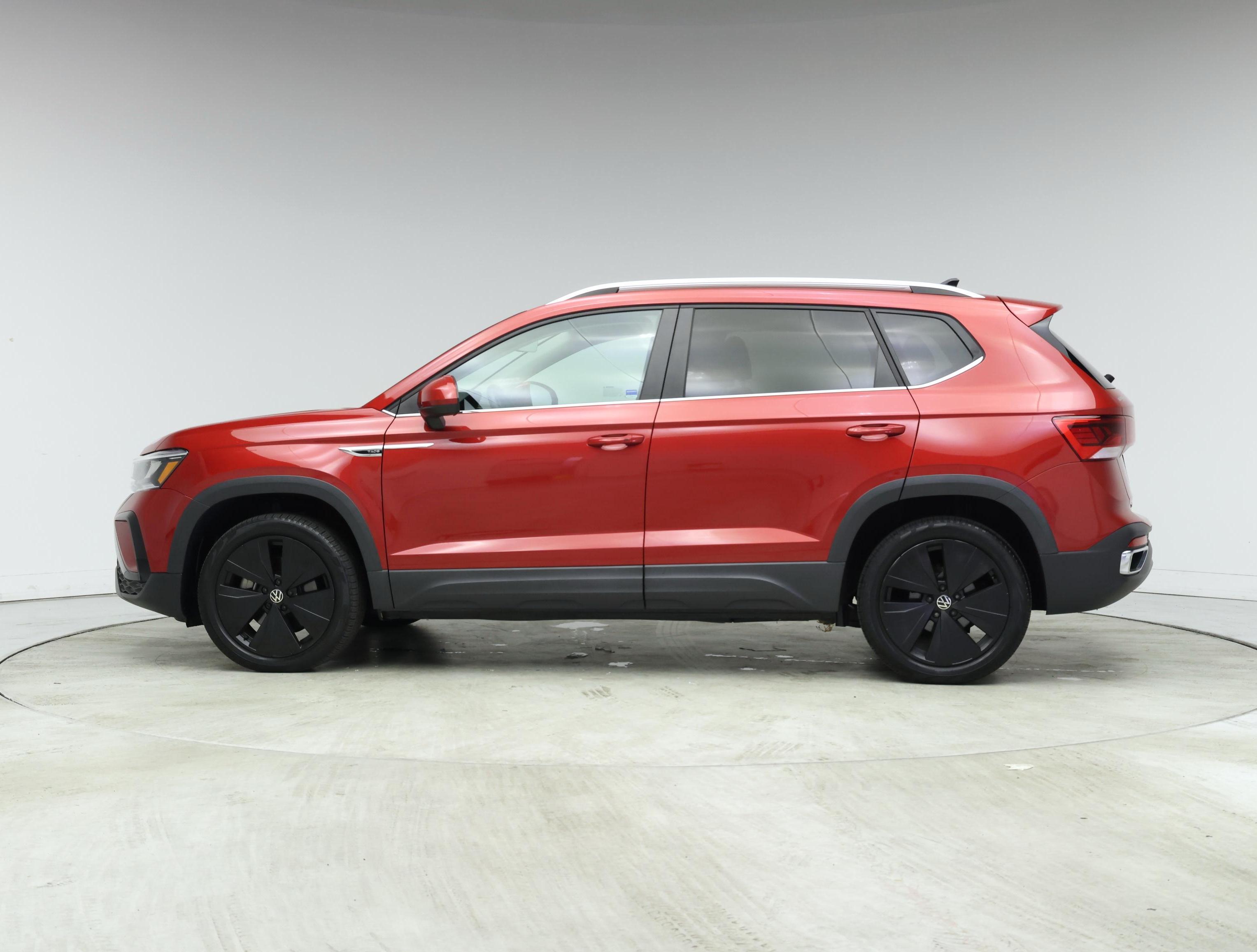 Thumbnail: 2022 Volkswagen Taos - 3