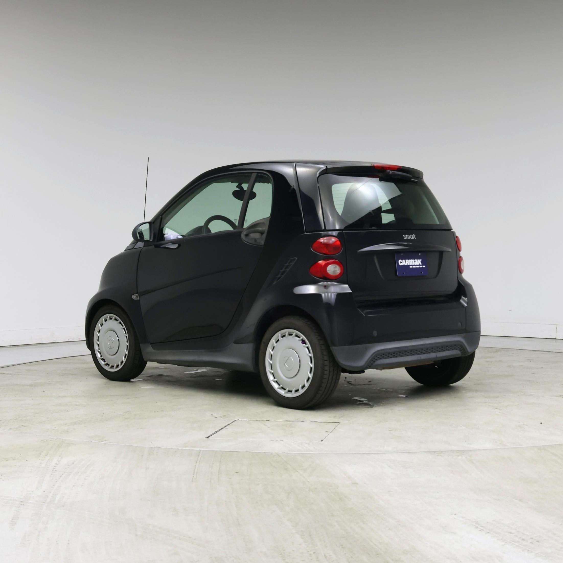 Thumbnail: 2015 smart fortwo - 2