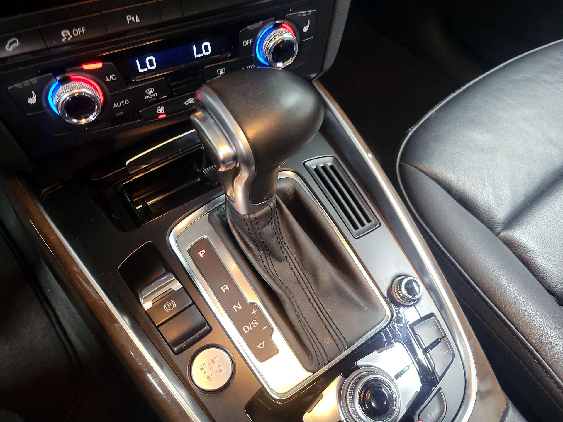 Thumbnail: 2015 Audi Q5 - 16
