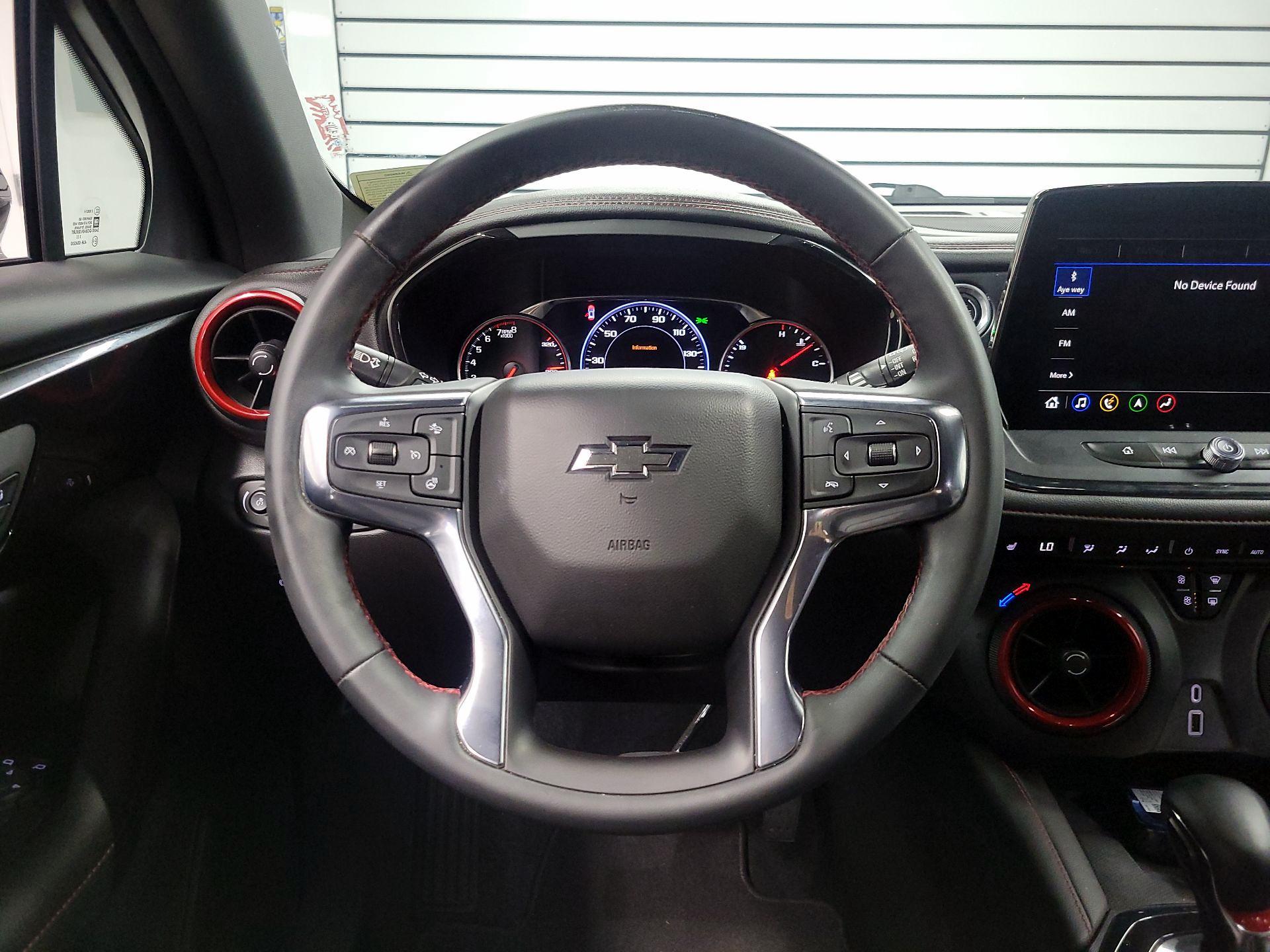 Thumbnail: 2023 Chevrolet Blazer - 10