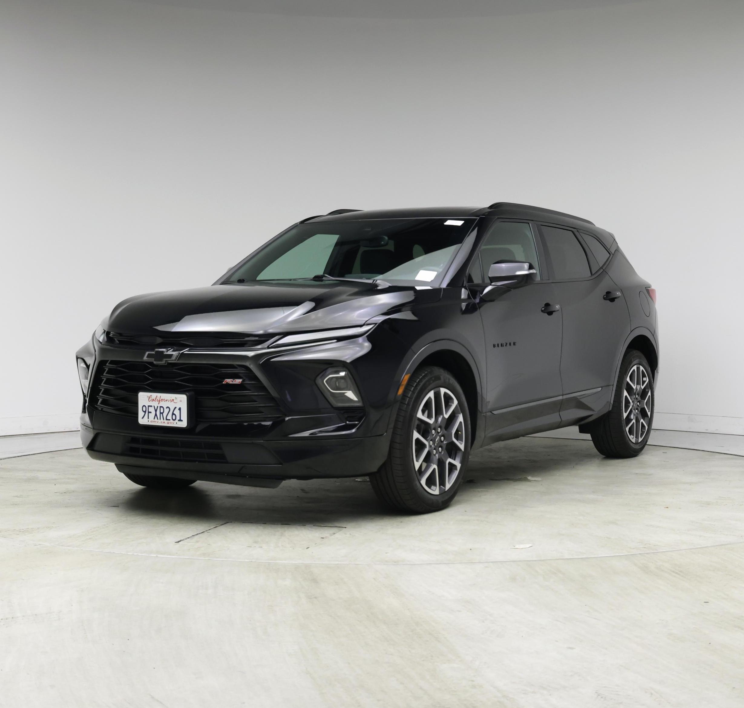 Thumbnail: 2023 Chevrolet Blazer - 4