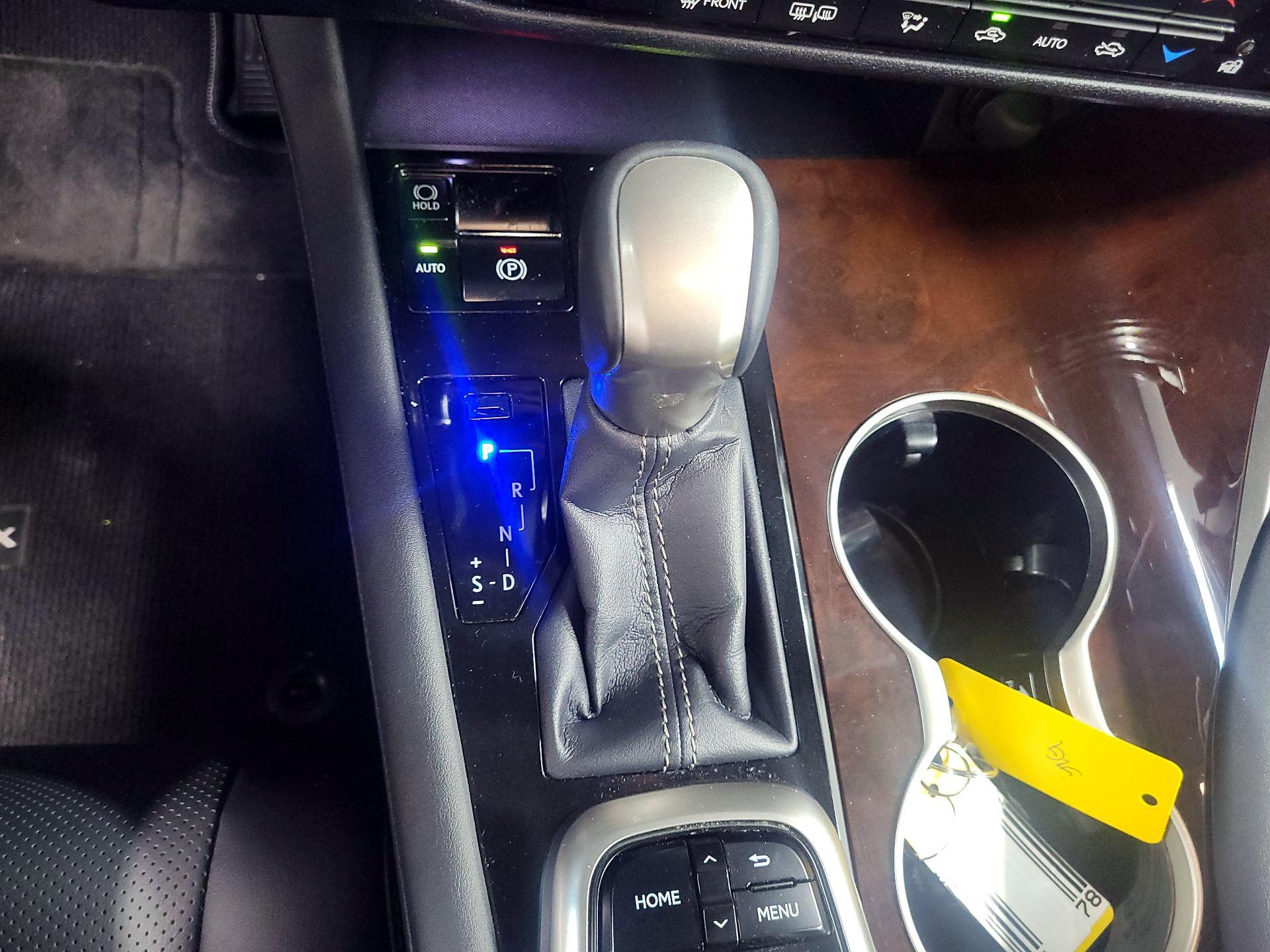 Thumbnail: 2016 Lexus RX - 16