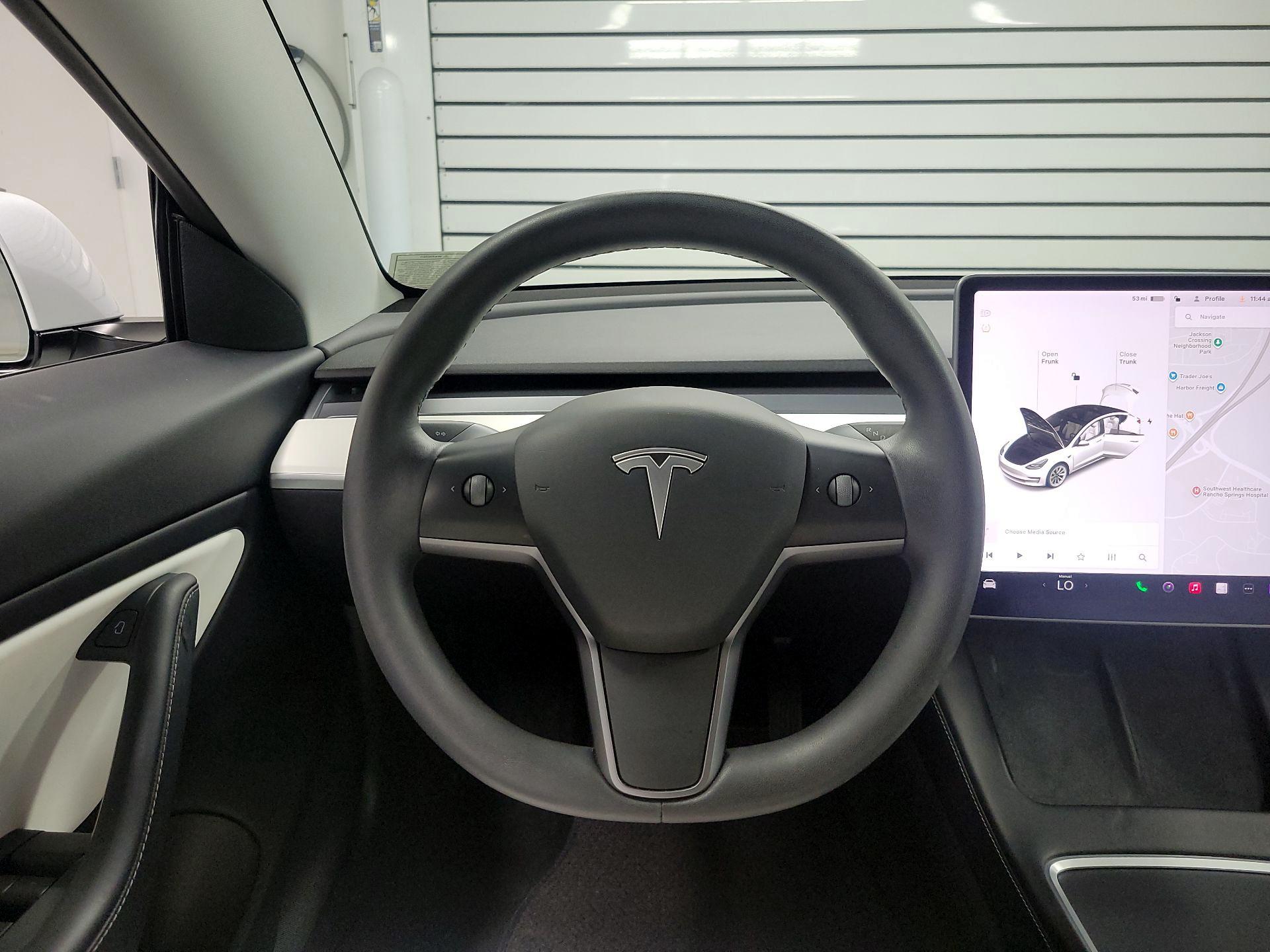 Thumbnail: 2021 Tesla Model 3 - 10