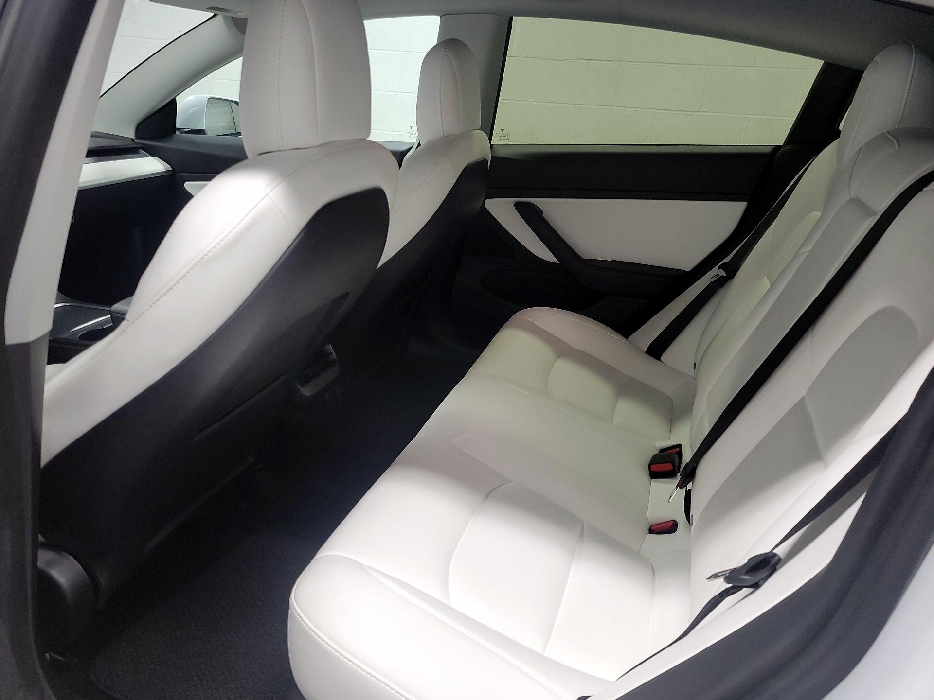 Thumbnail: 2021 Tesla Model 3 - 18