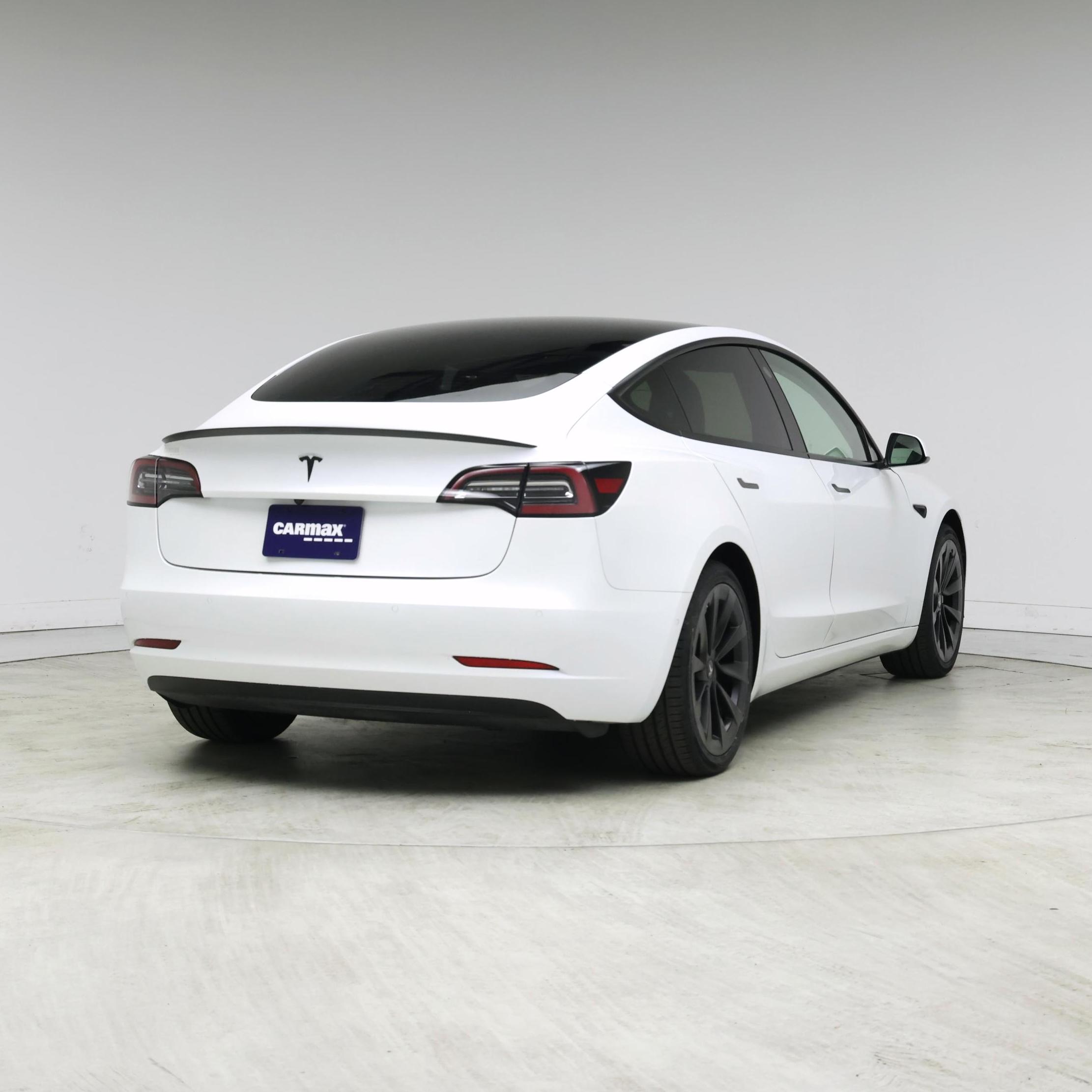 Thumbnail: 2021 Tesla Model 3 - 8