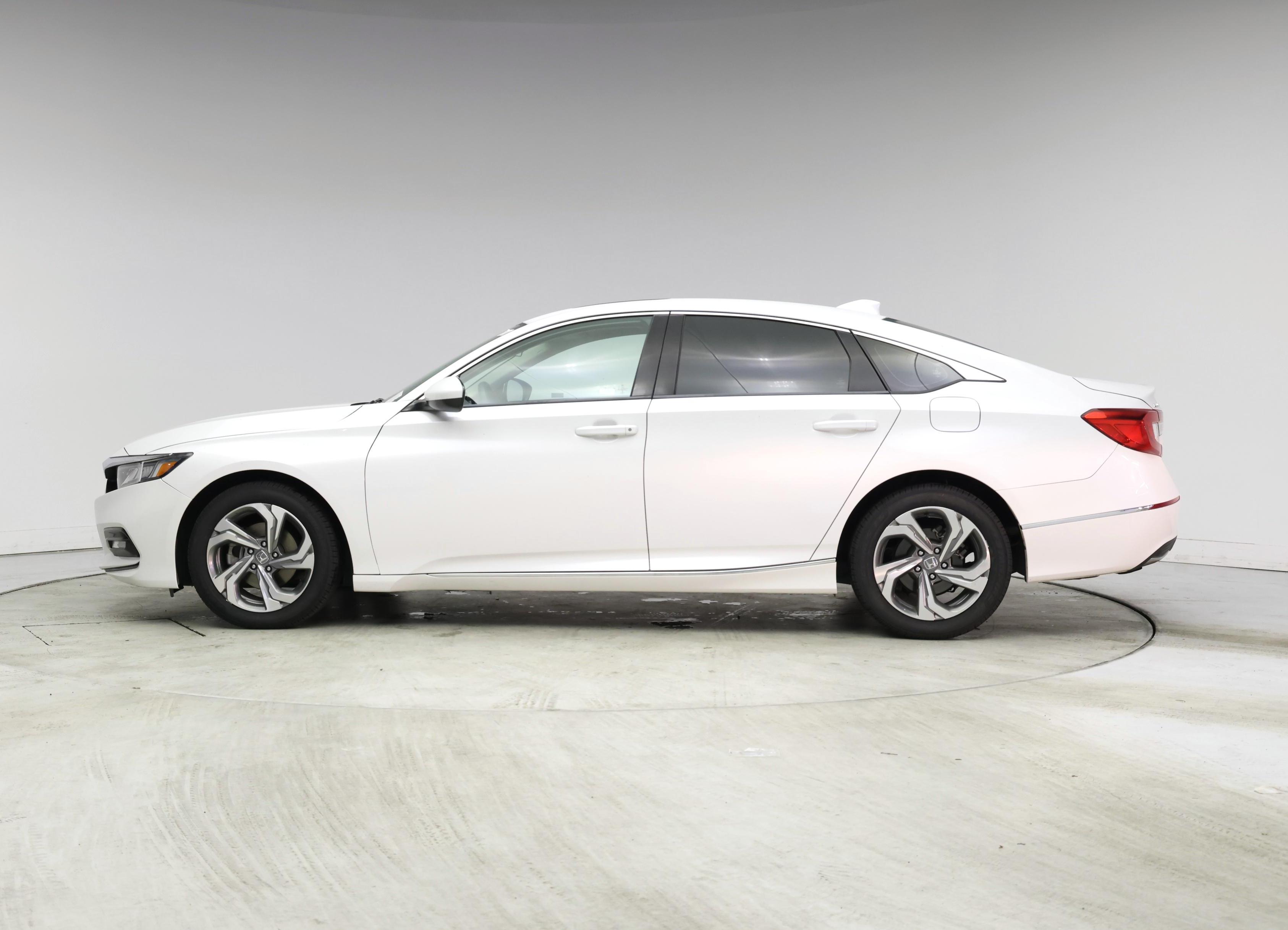 Thumbnail: 2018 Honda Accord - 3