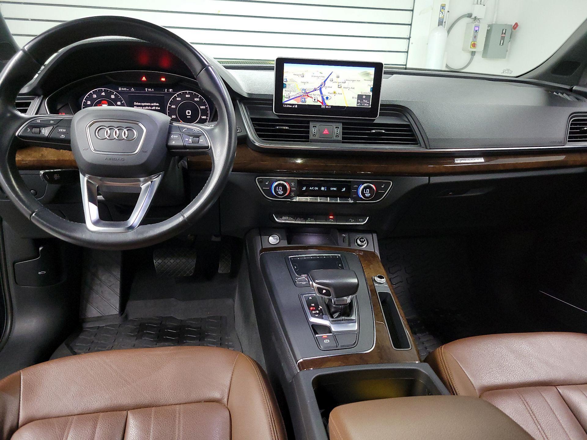 Thumbnail: 2019 Audi Q5 - 9