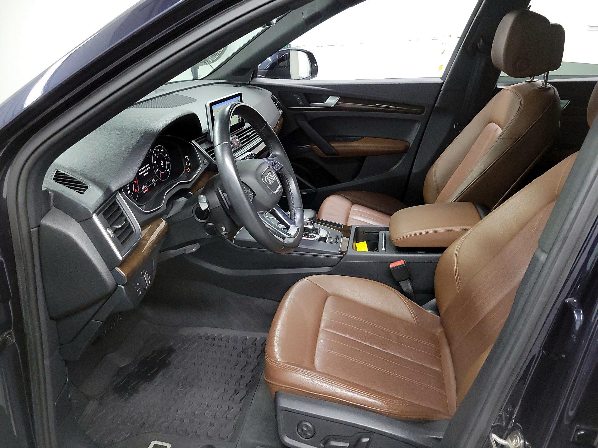 Thumbnail: 2019 Audi Q5 - 11