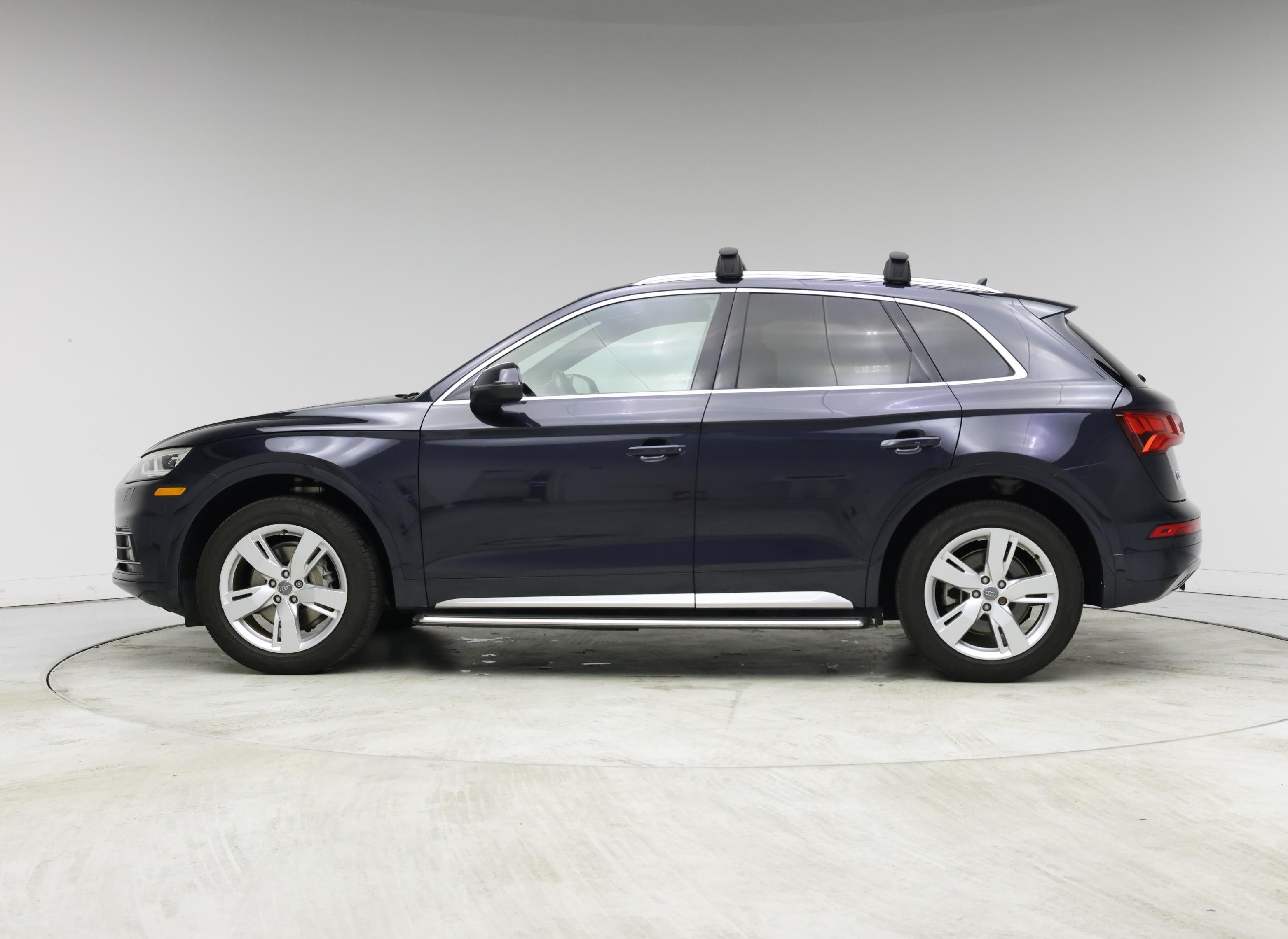 Thumbnail: 2019 Audi Q5 - 3