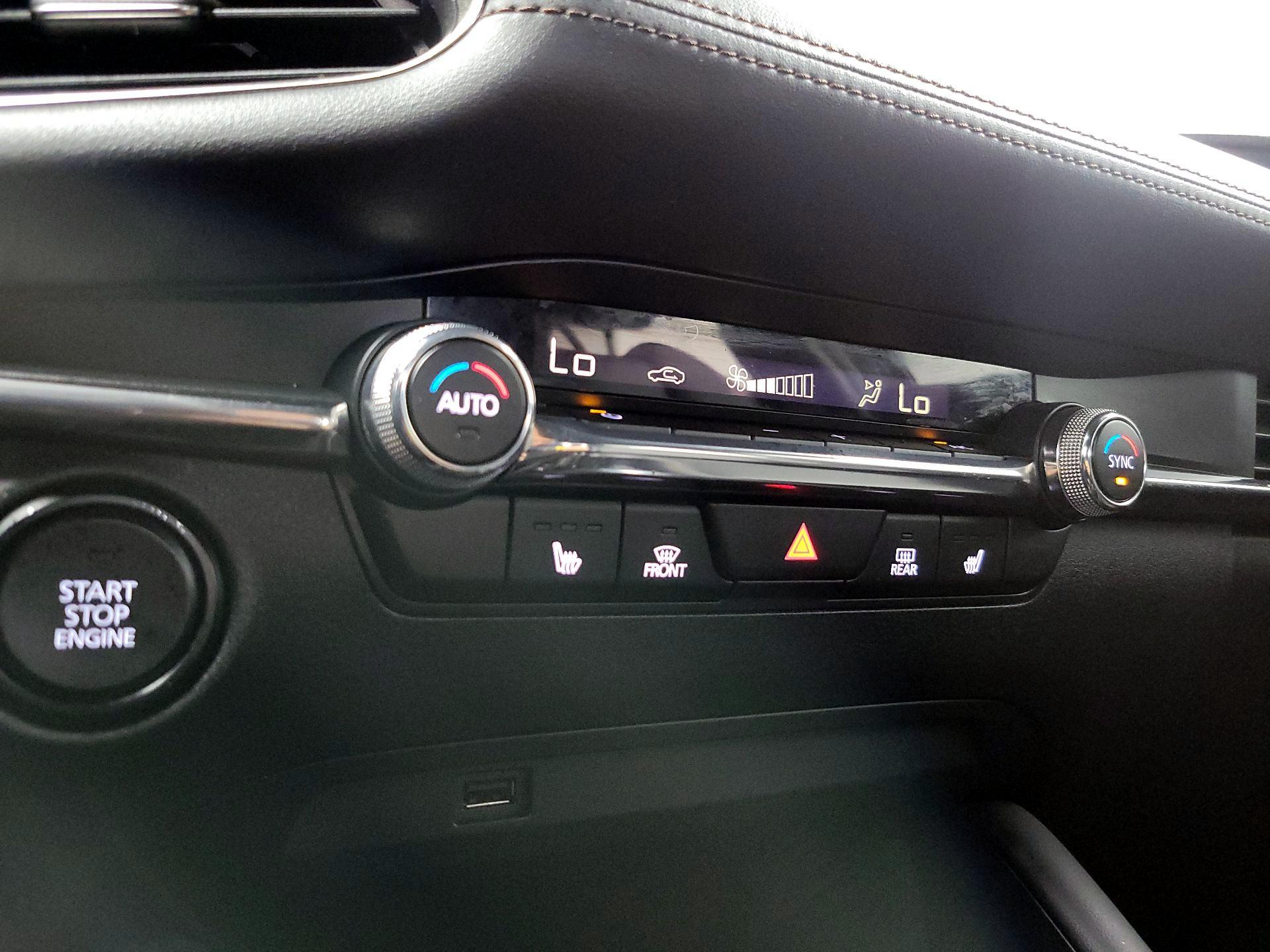 Thumbnail: 2019 Mazda Mazda3 - 15