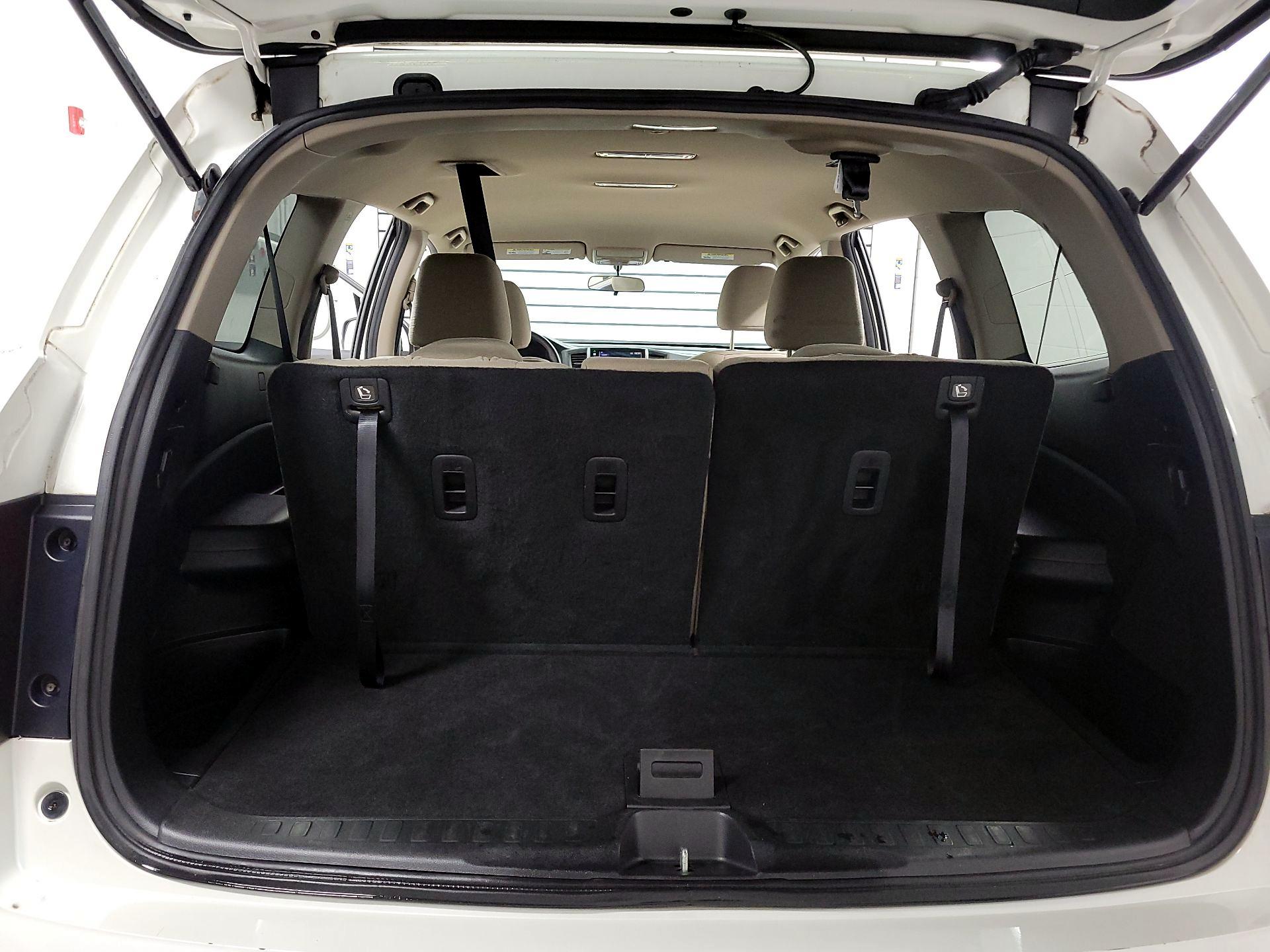 Thumbnail: 2016 Honda Pilot - 19