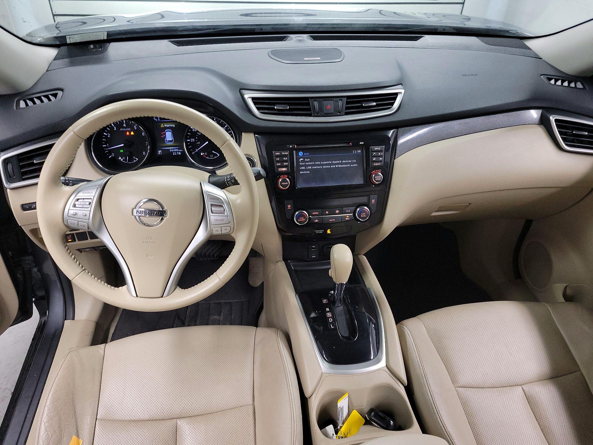 Thumbnail: 2015 Nissan Rogue - 9