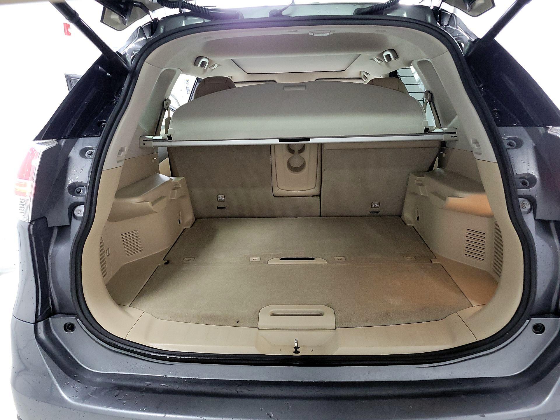 Thumbnail: 2015 Nissan Rogue - 19