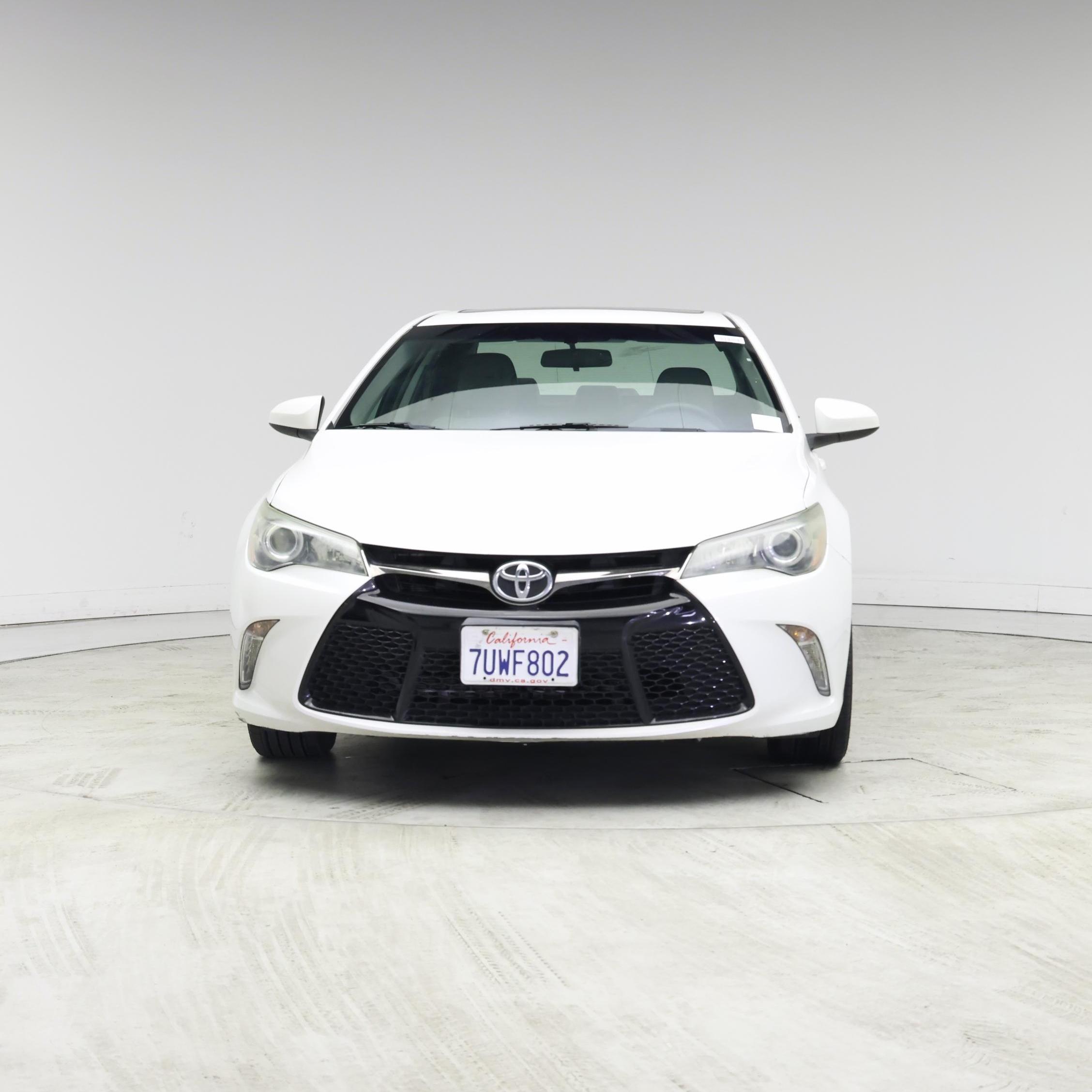 Thumbnail: 2017 Toyota Camry - 5