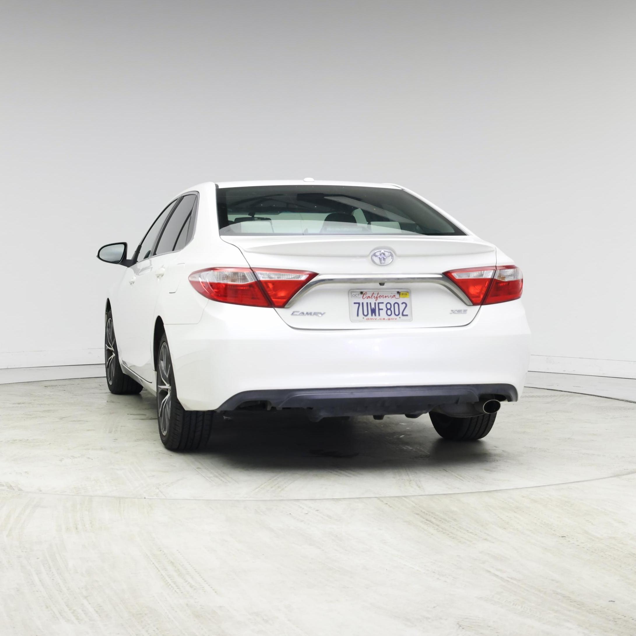 Thumbnail: 2017 Toyota Camry - 6
