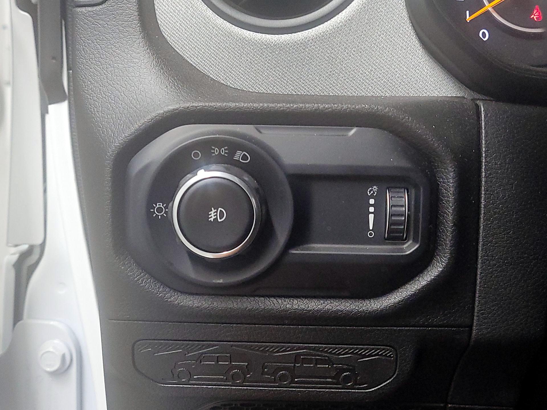 Thumbnail: 2025 Jeep Wrangler - 13
