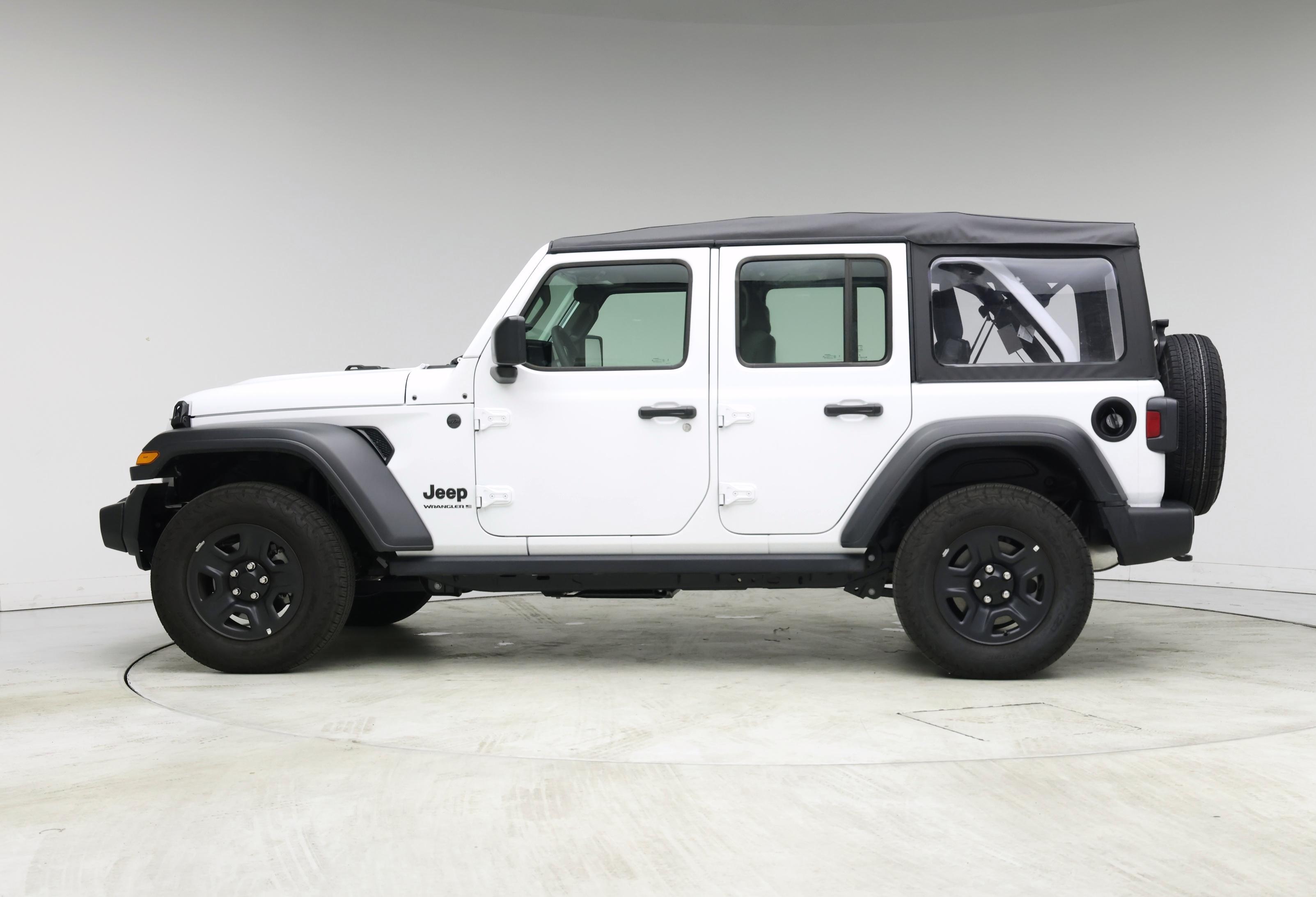 Thumbnail: 2025 Jeep Wrangler - 3