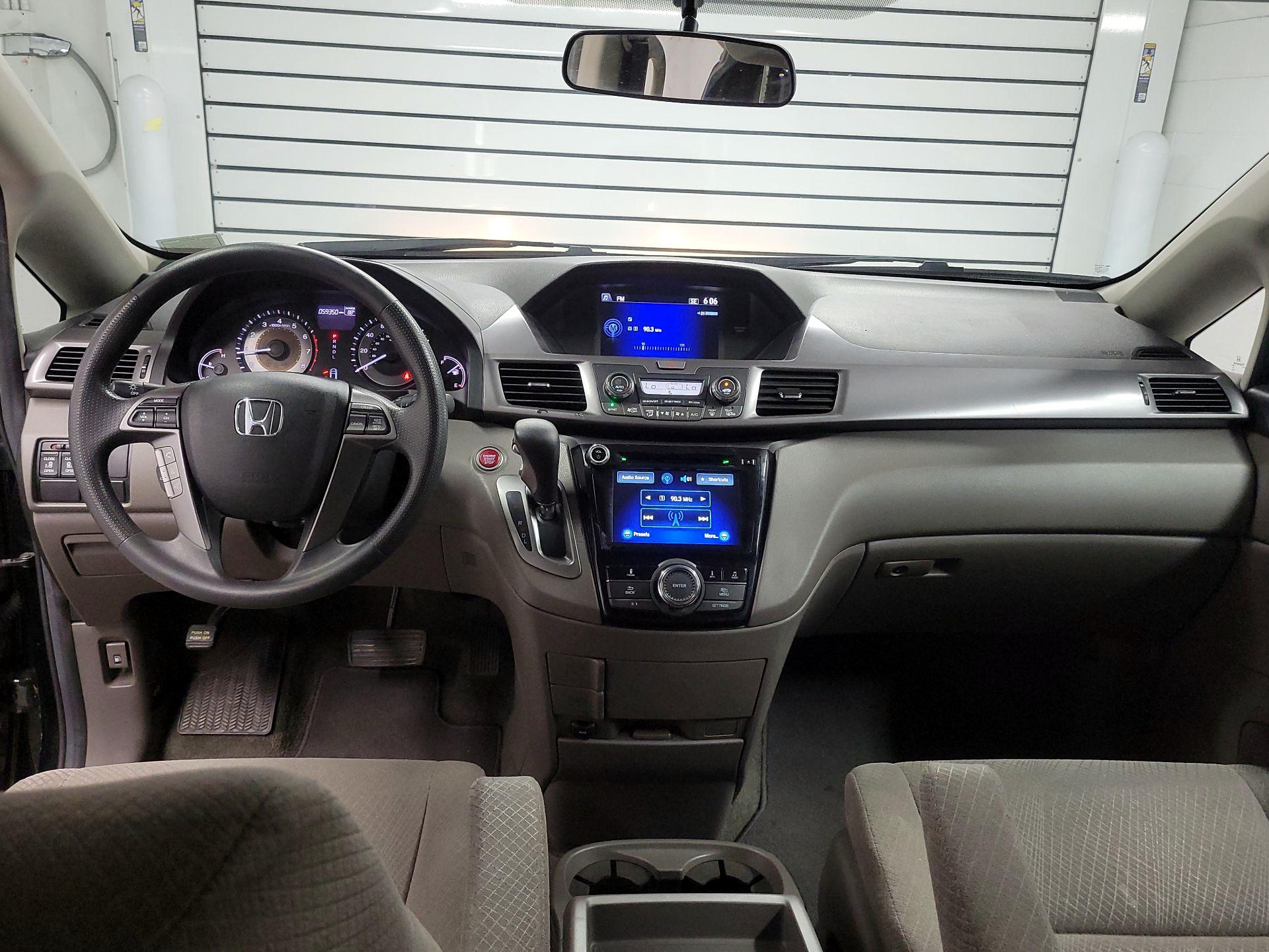 Thumbnail: 2014 Honda Odyssey - 9