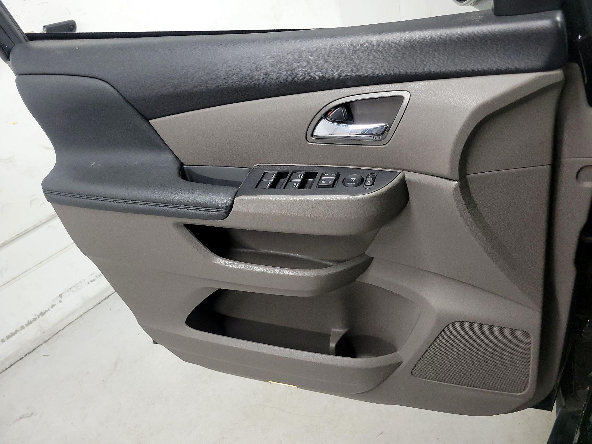 Thumbnail: 2014 Honda Odyssey - 12