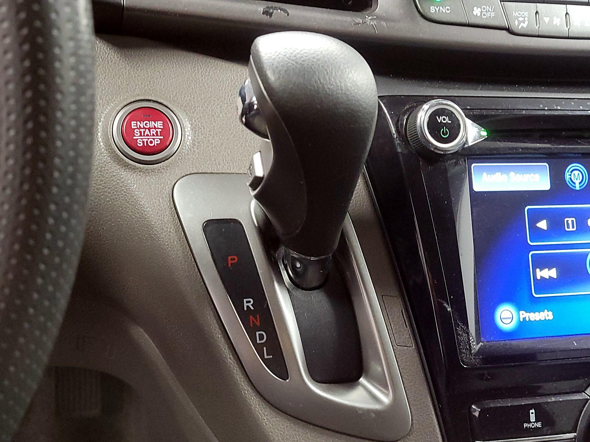Thumbnail: 2014 Honda Odyssey - 17