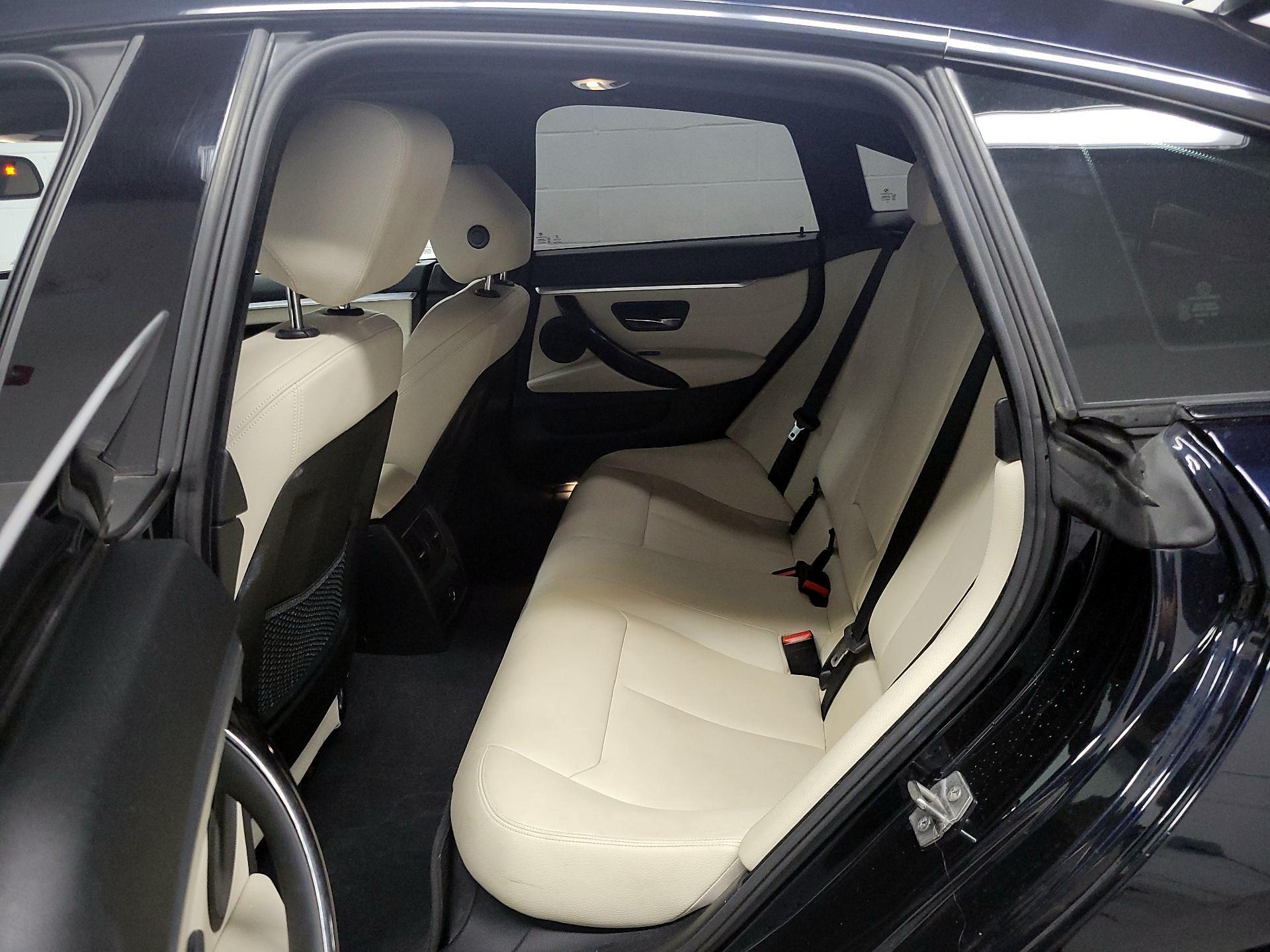 Thumbnail: 2016 BMW 4 Series - 19