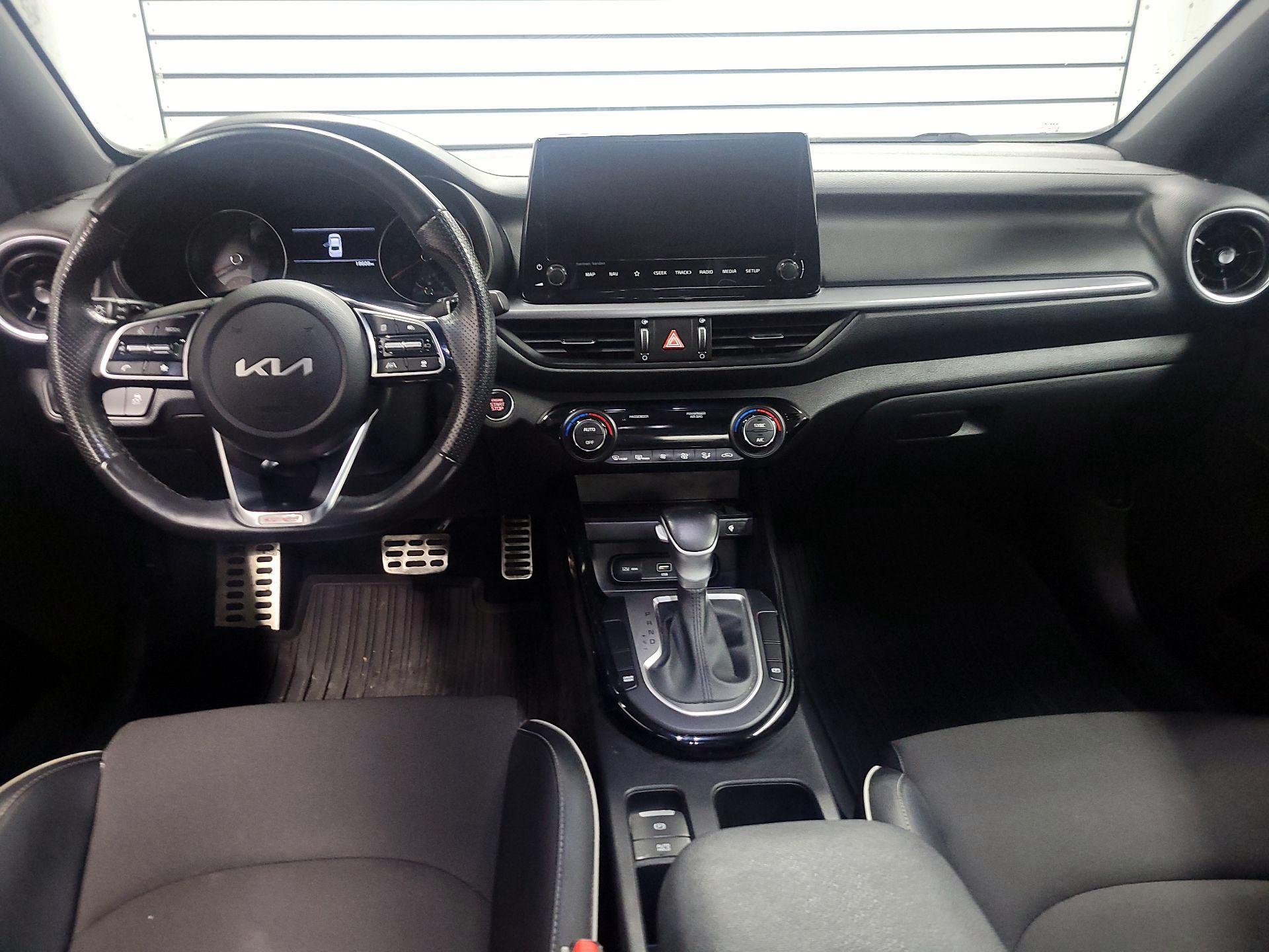 Thumbnail: 2023 Kia Forte - 9